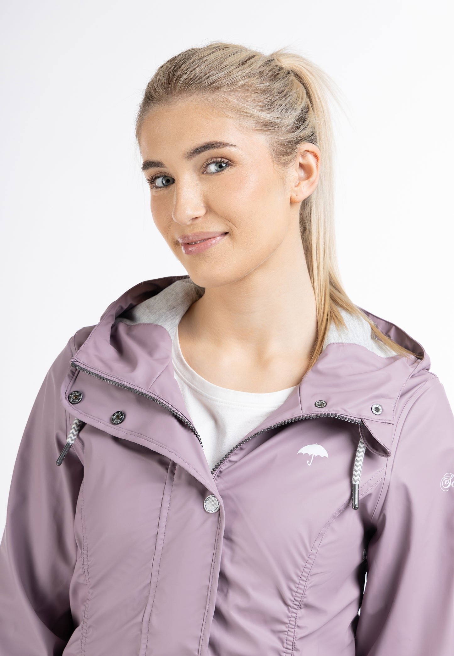 Schmuddelwedda women's rain coat