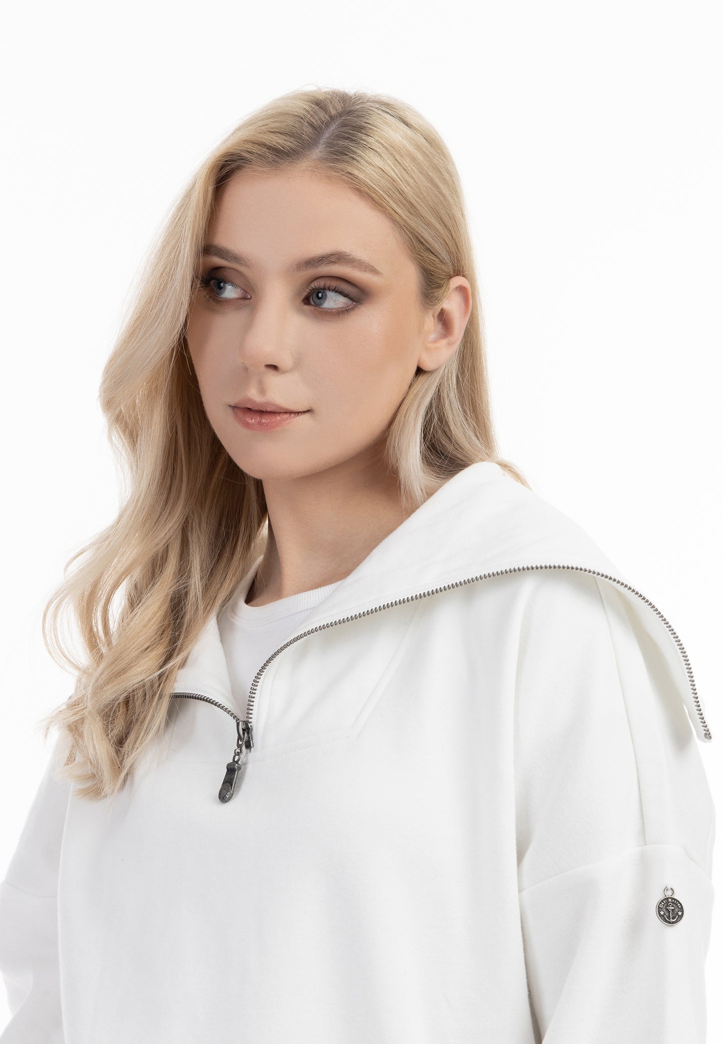 DreiMaster Vintage women's oversize troyer sweater