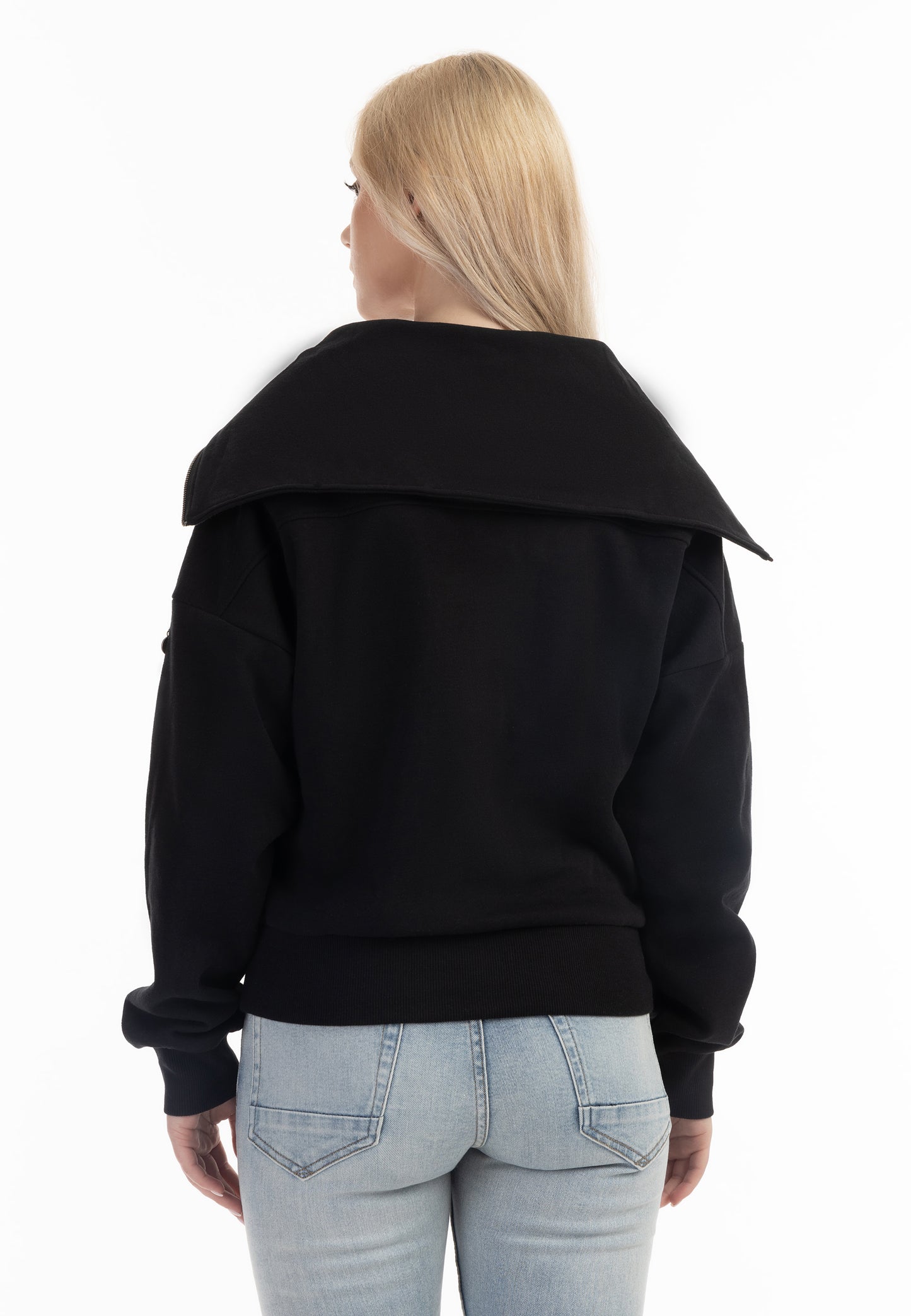 DreiMaster Vintage women's oversize troyer sweater