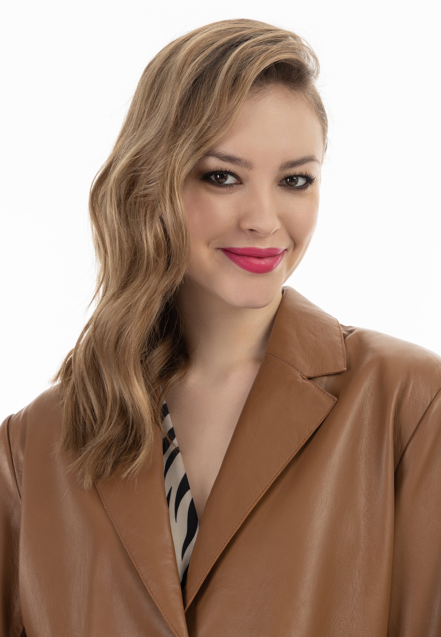 faina women's leather blazer