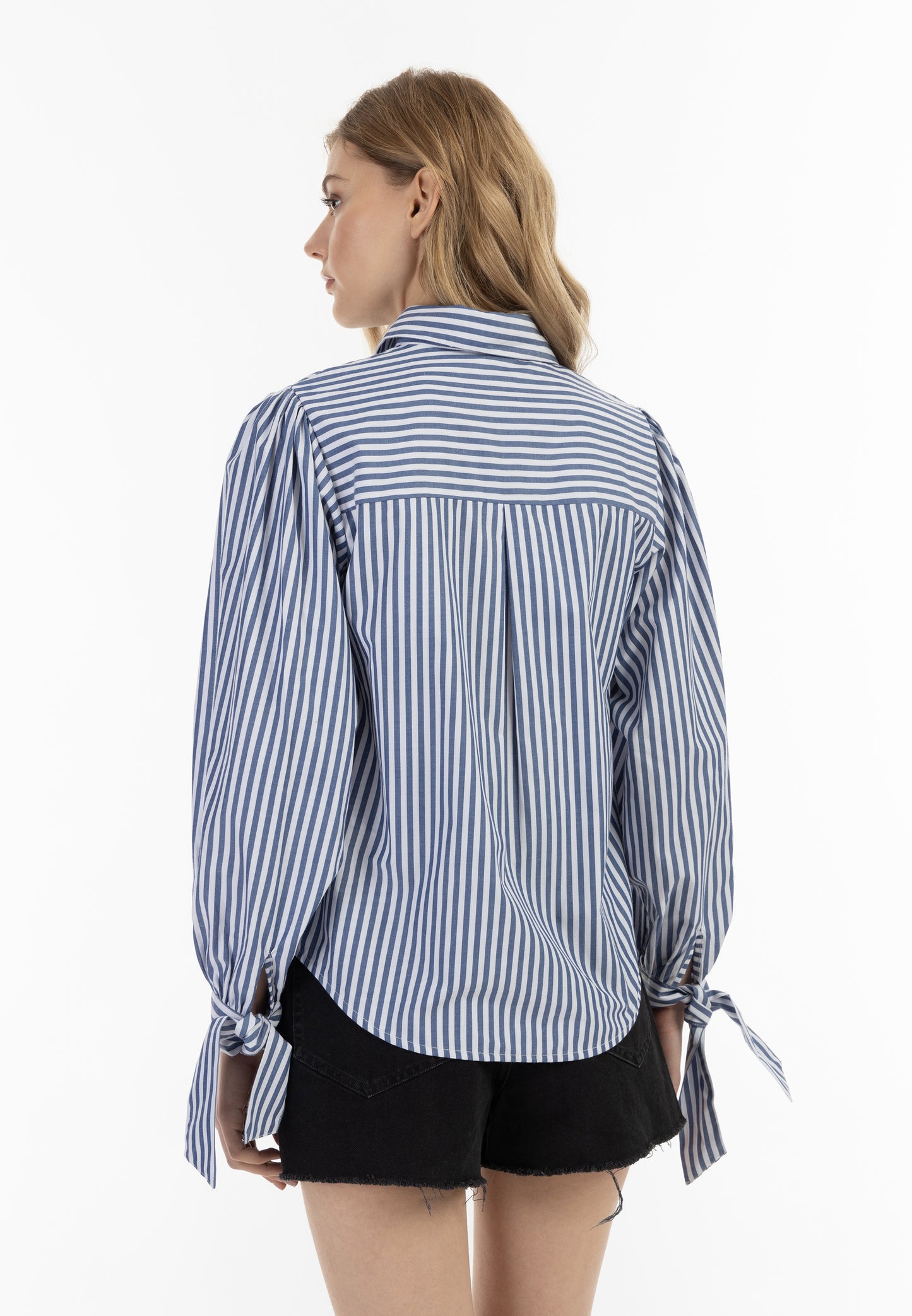 DreiMaster Vintage women's long sleeve blouse