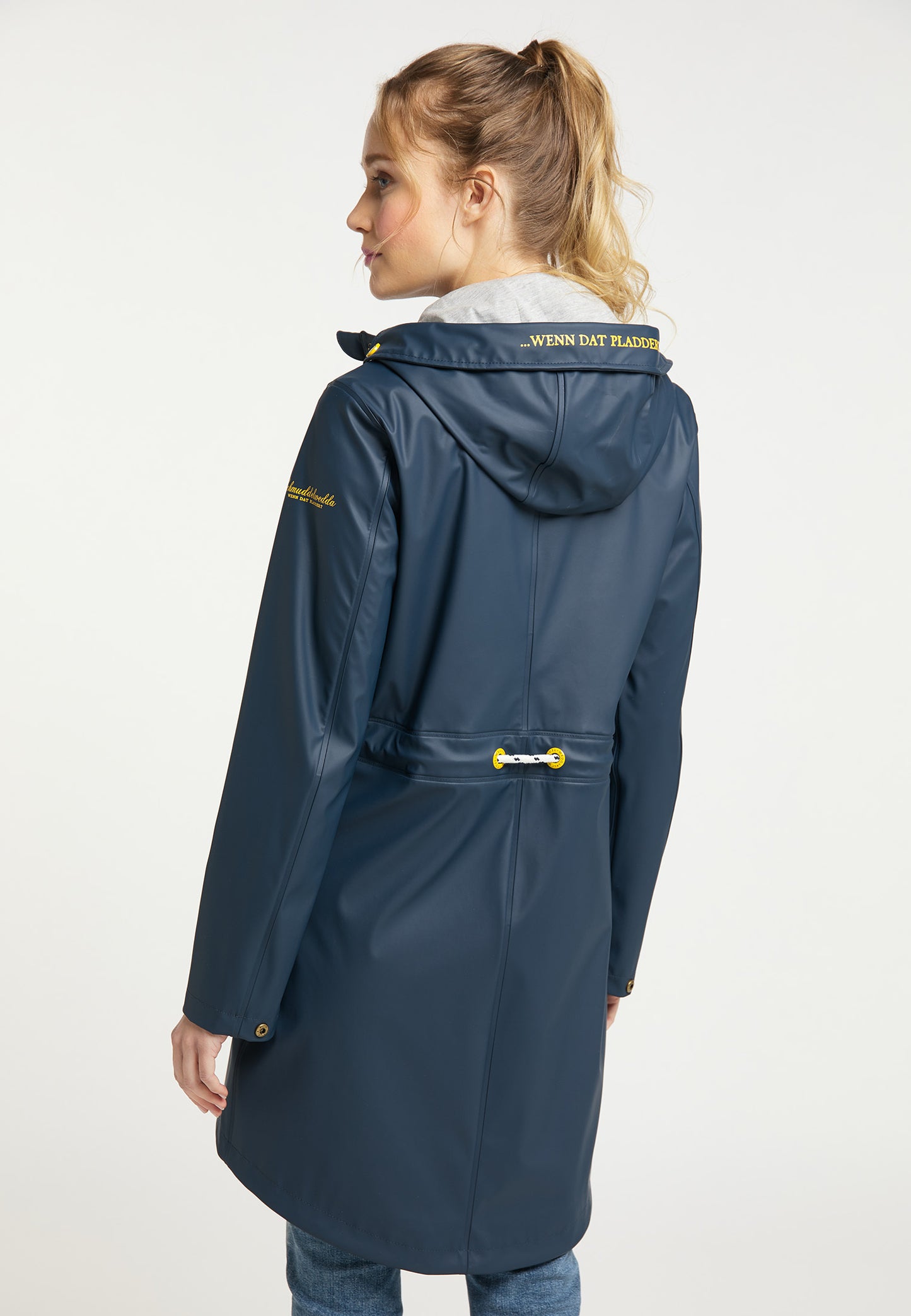Schmuddelwedda women's rain coat