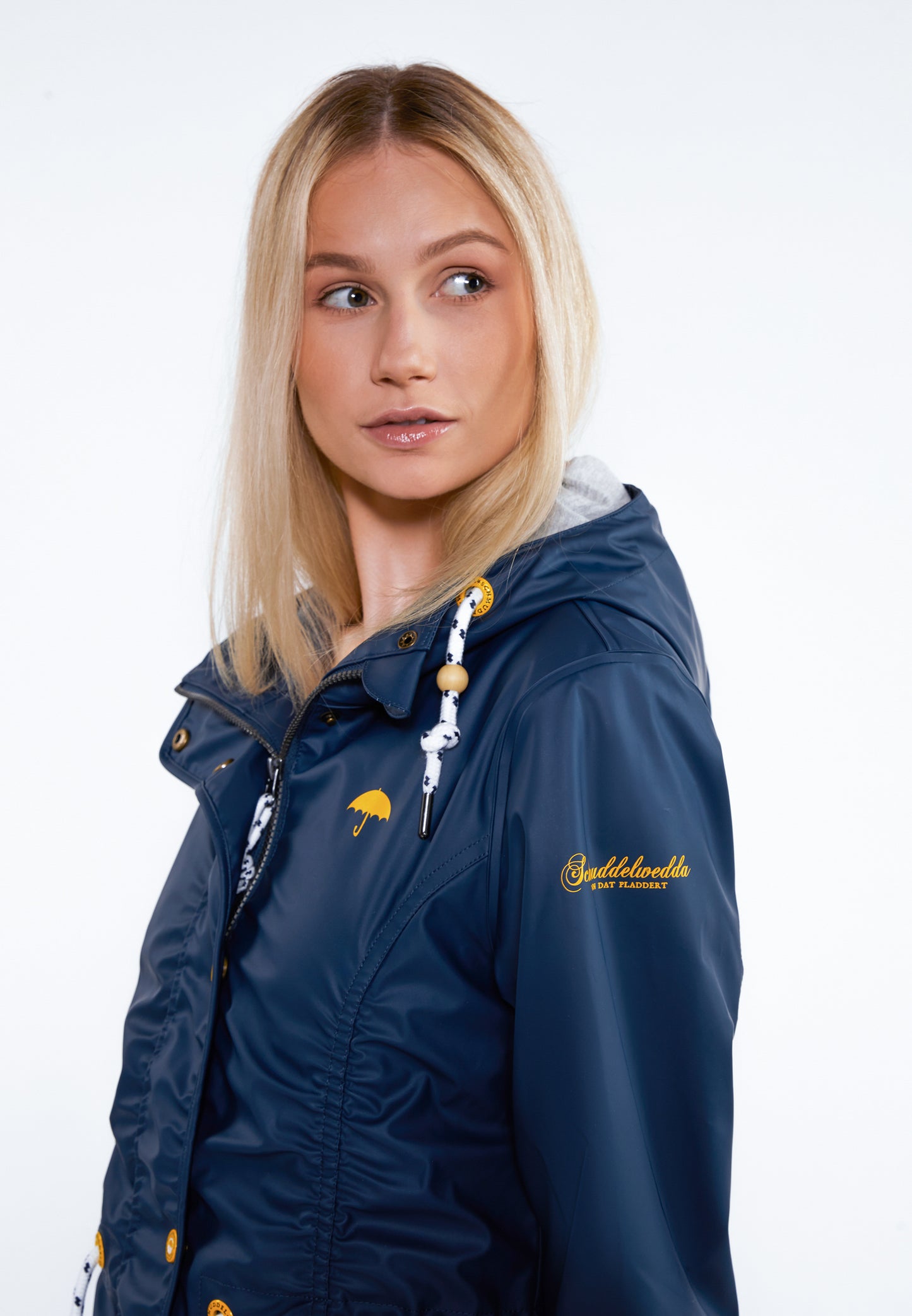 Schmuddelwedda women's rain coat