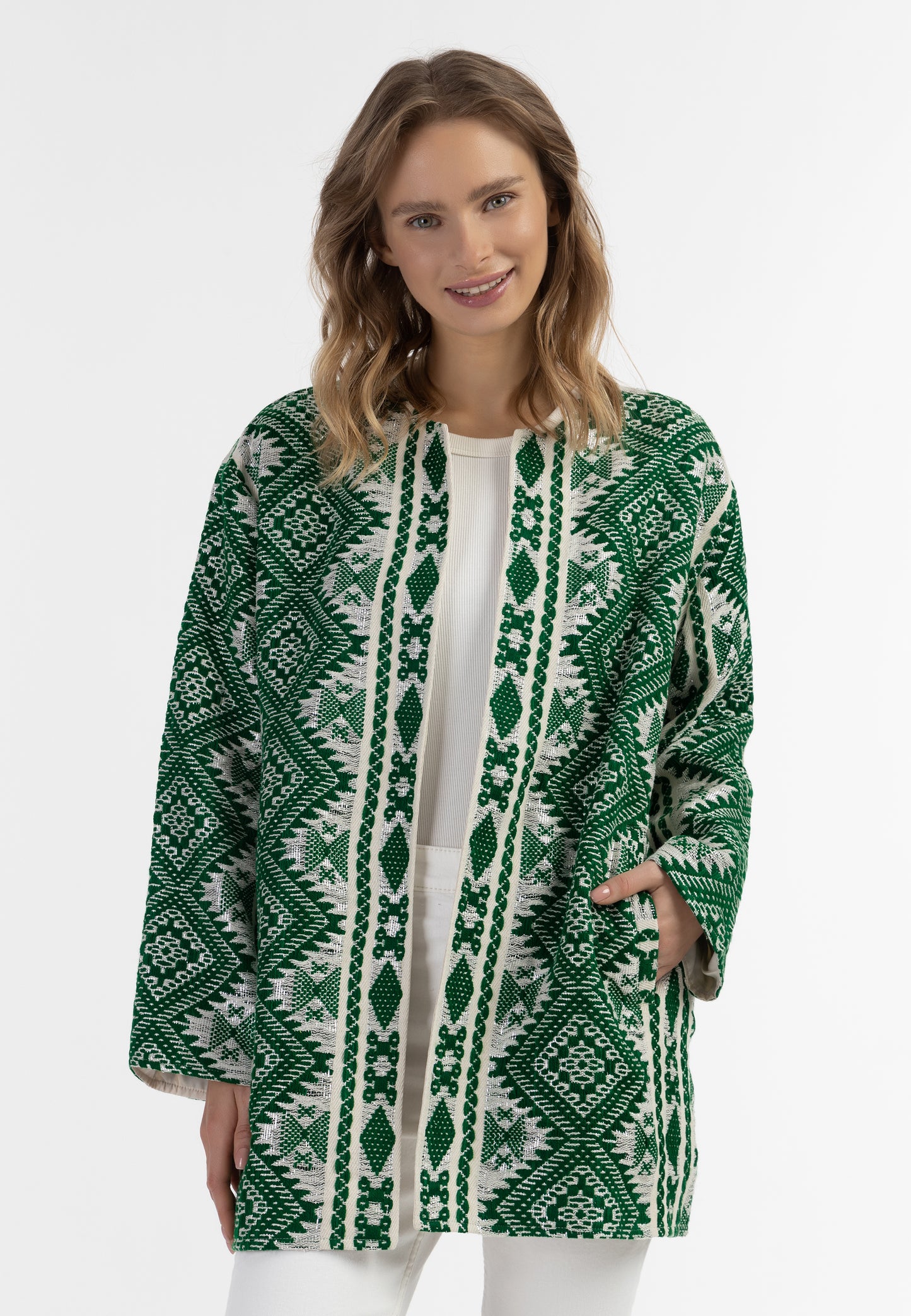 IZIA women's woven short coat