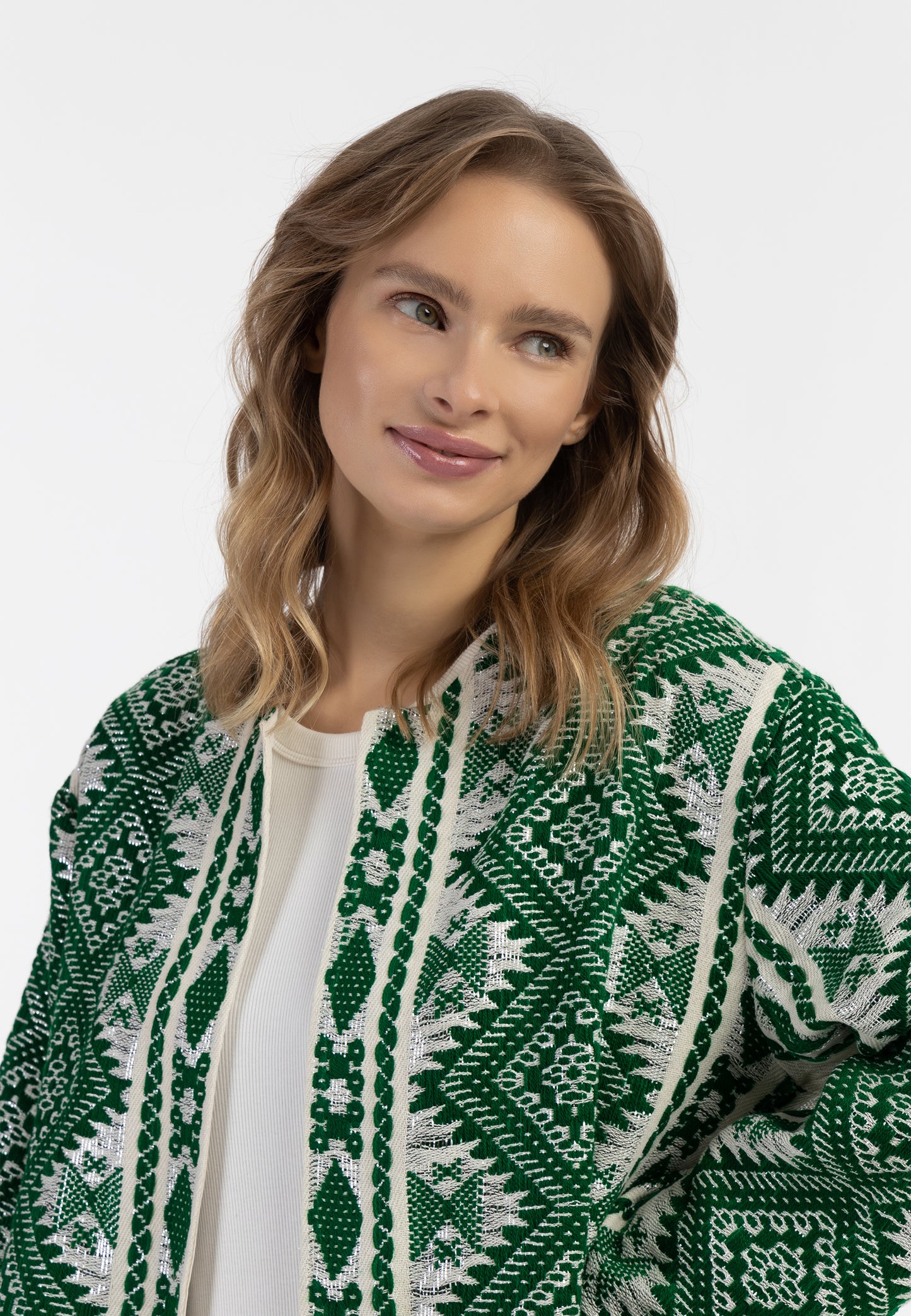 IZIA women's woven short coat