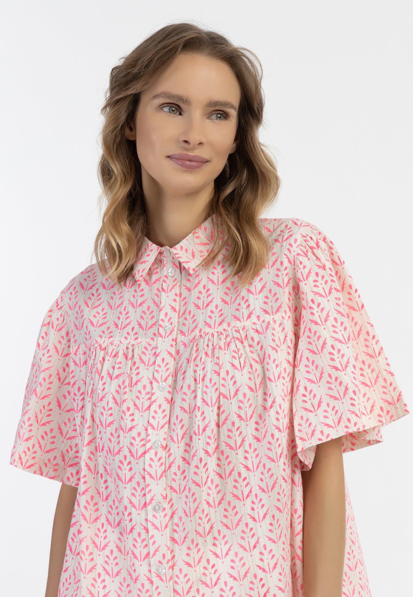 IZIA women's short sleeve blouse