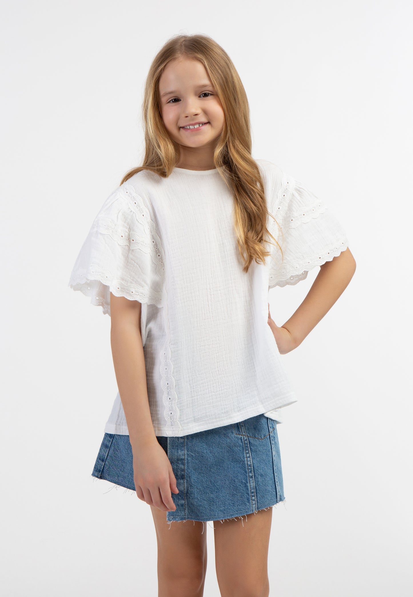 DreiMaster girl's blouse shirt with lace