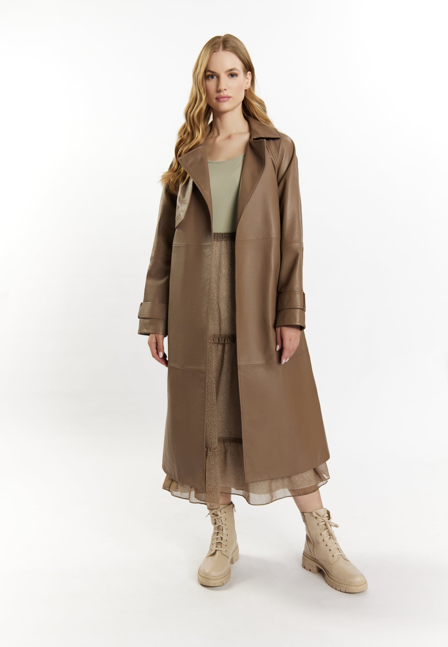 DreiMaster Vintage women's leather trench coat