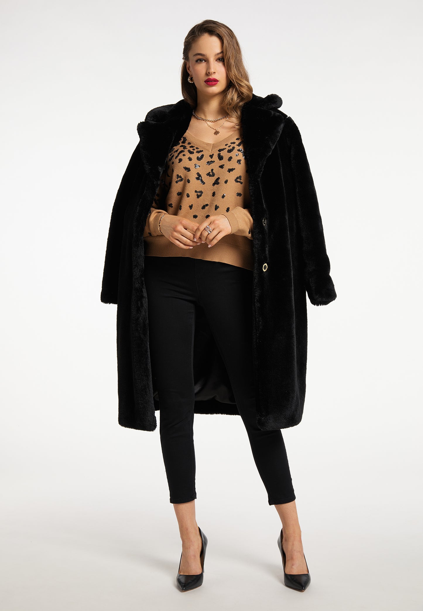 faina women's faux fur coat