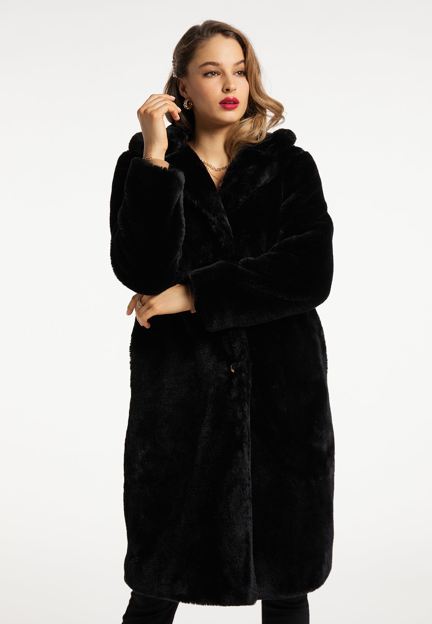 faina women's faux fur coat