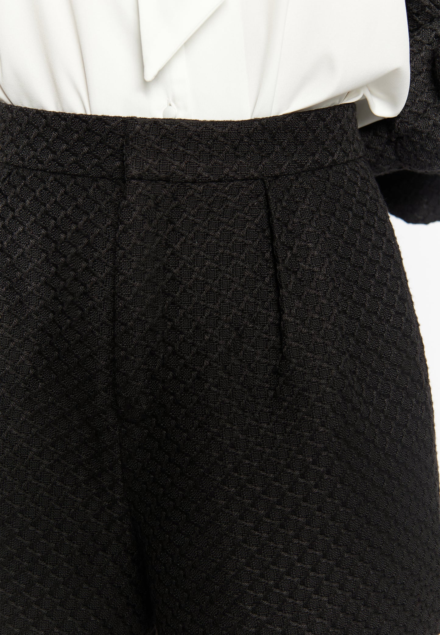 faina women's shorts
