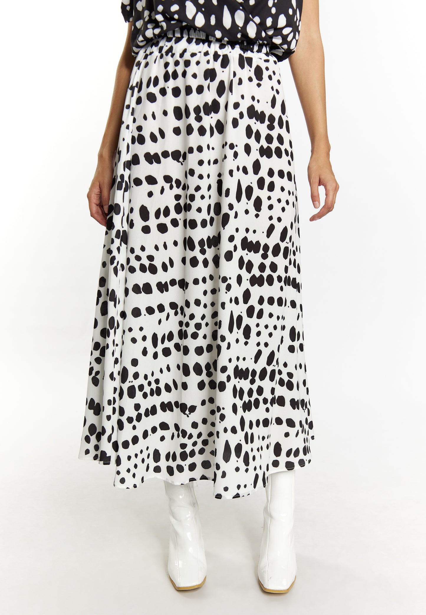 faina women's skirt