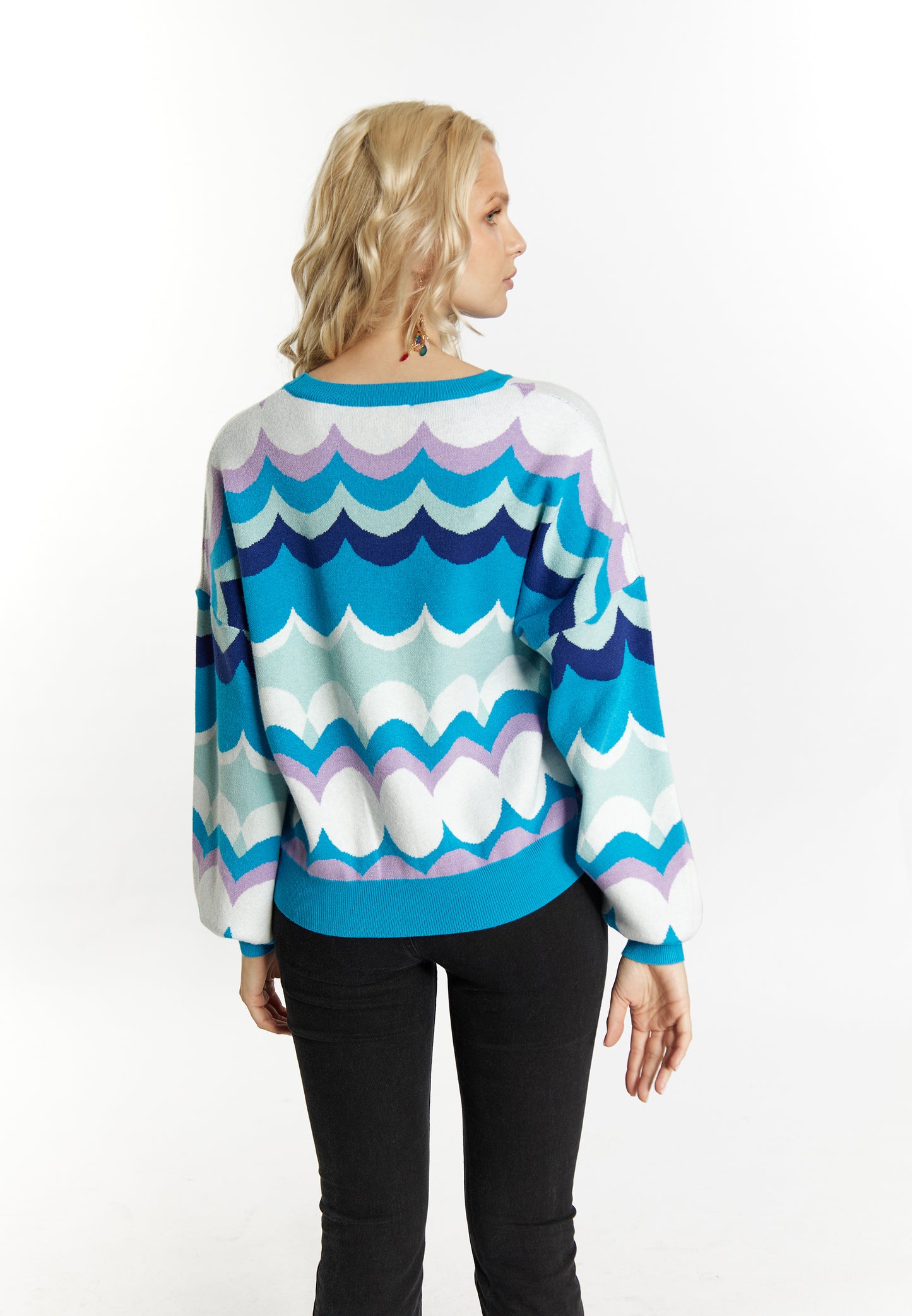 IZIA women's sweater