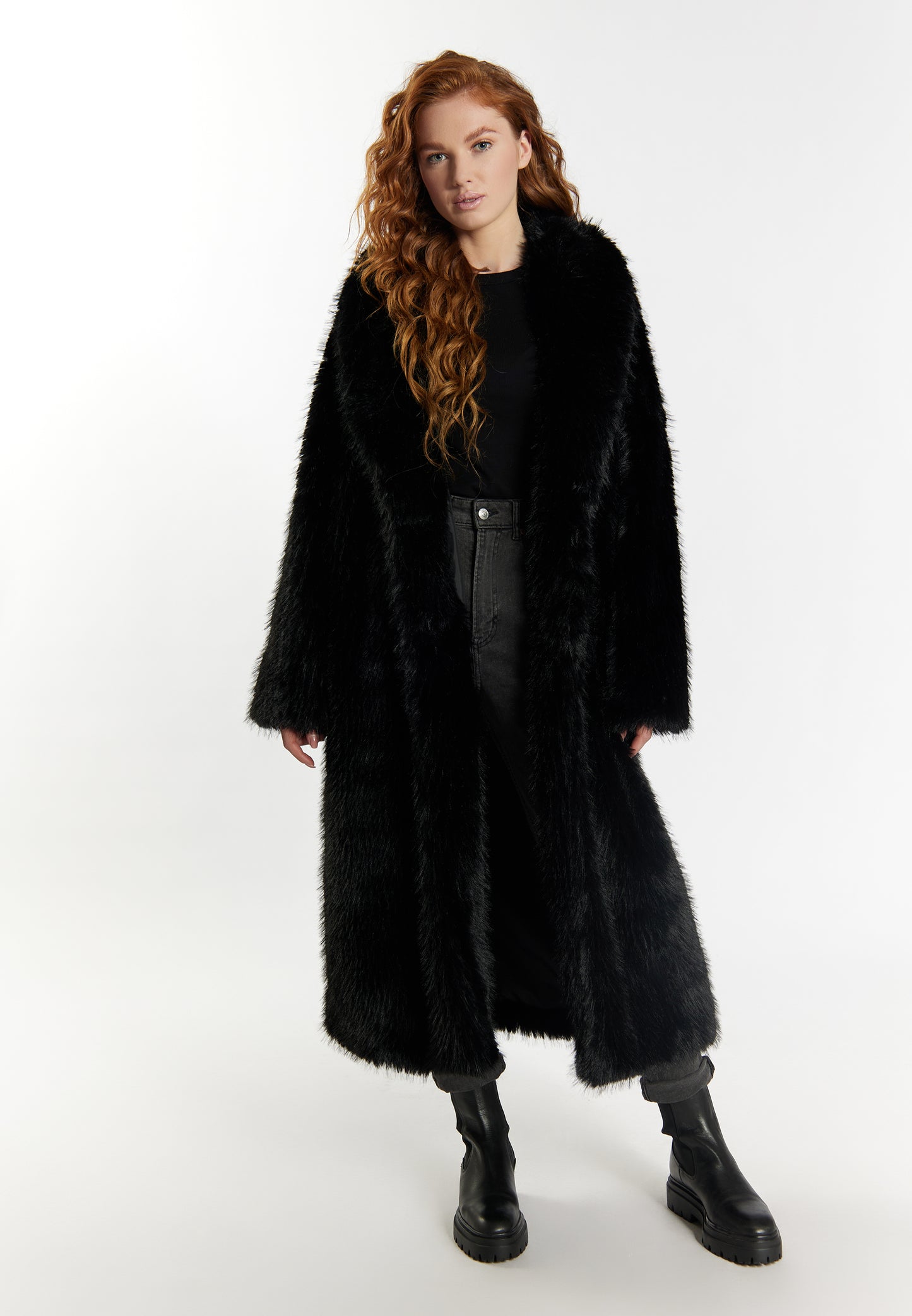 DreiMaster Vintage women's faux fur coat