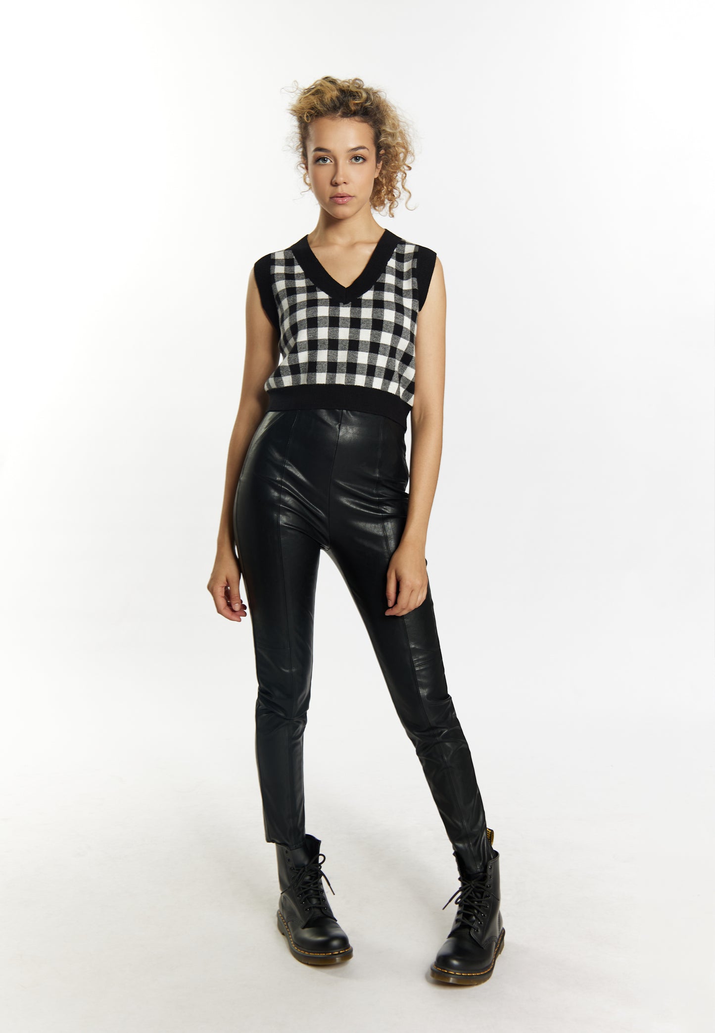 myMo ROCKS women's knit sweater vest