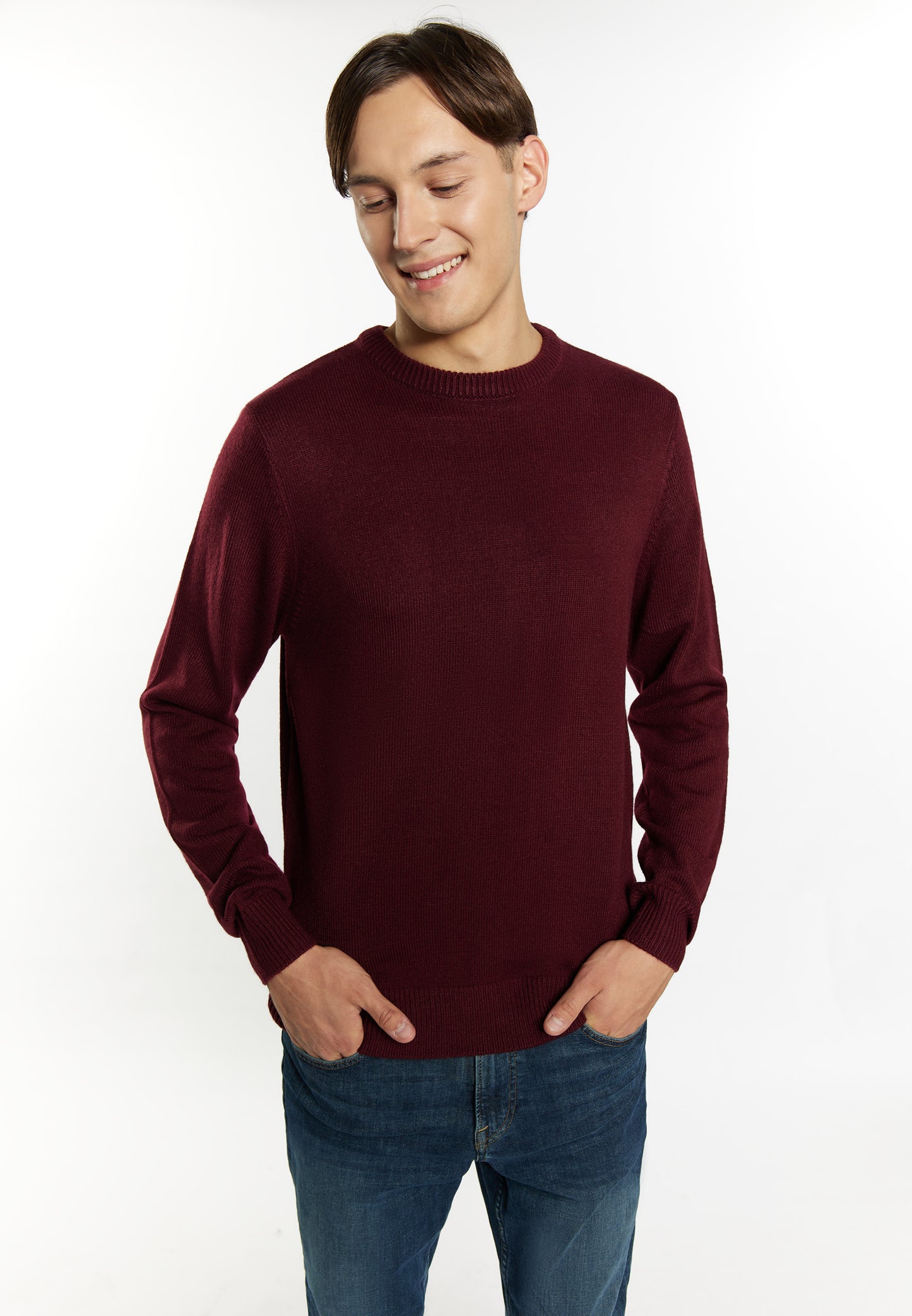 Mo men's sweater