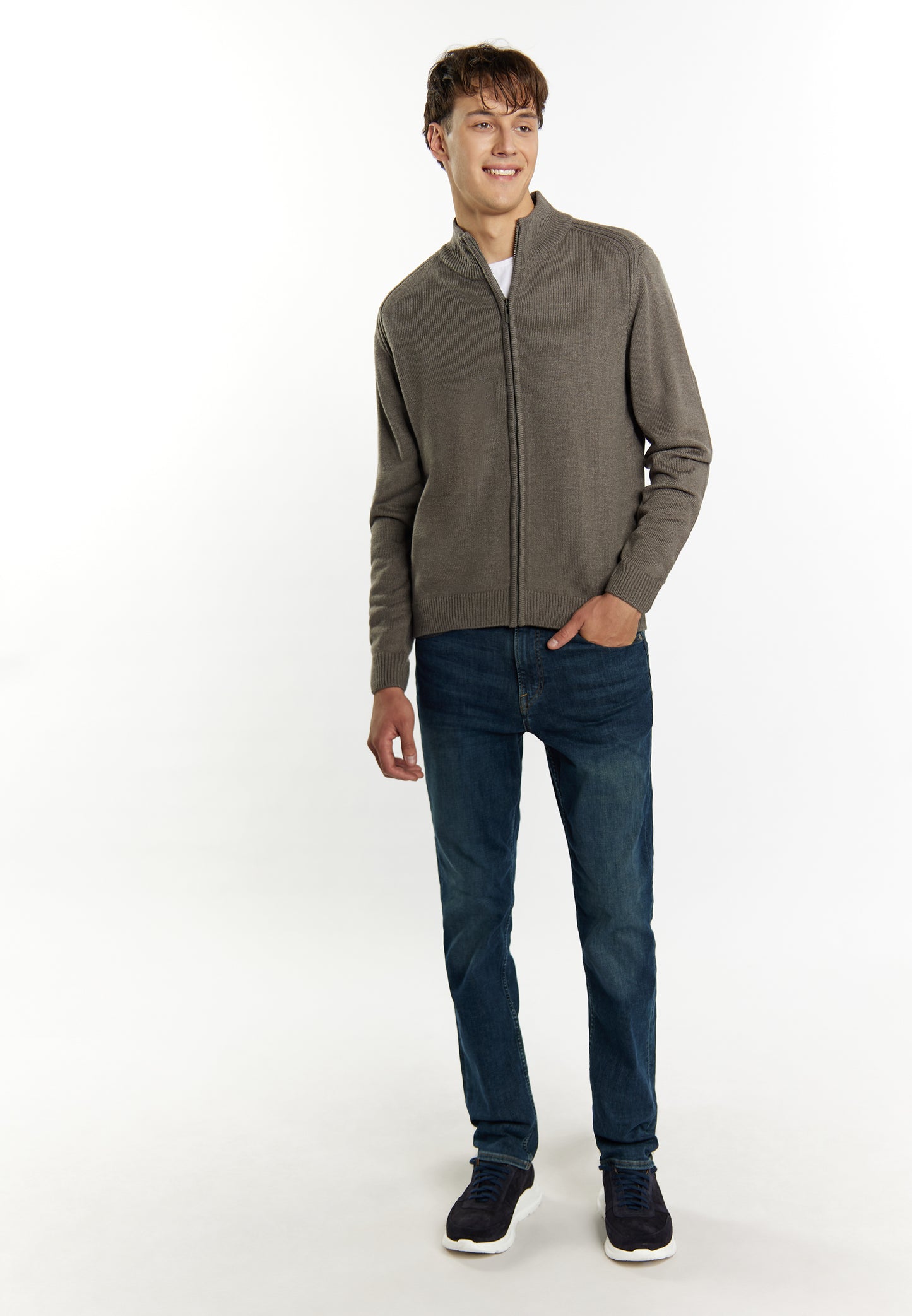 Mo men's cardigan