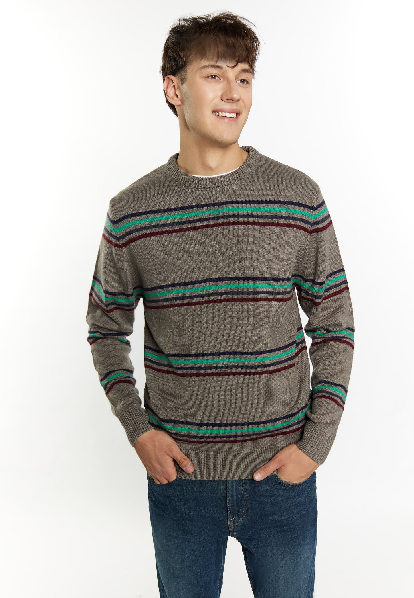 Mo men's sweater