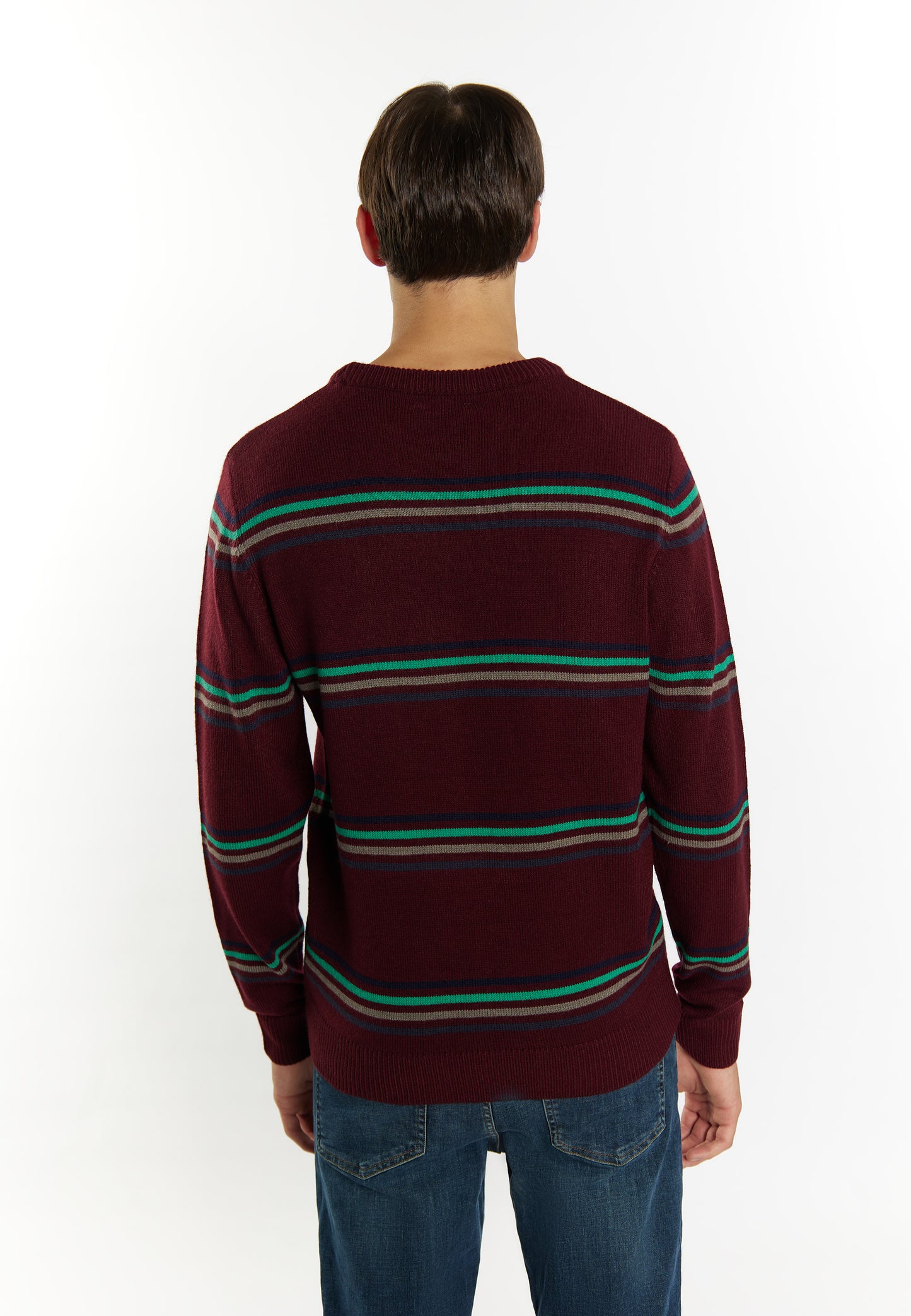 Mo men's sweater