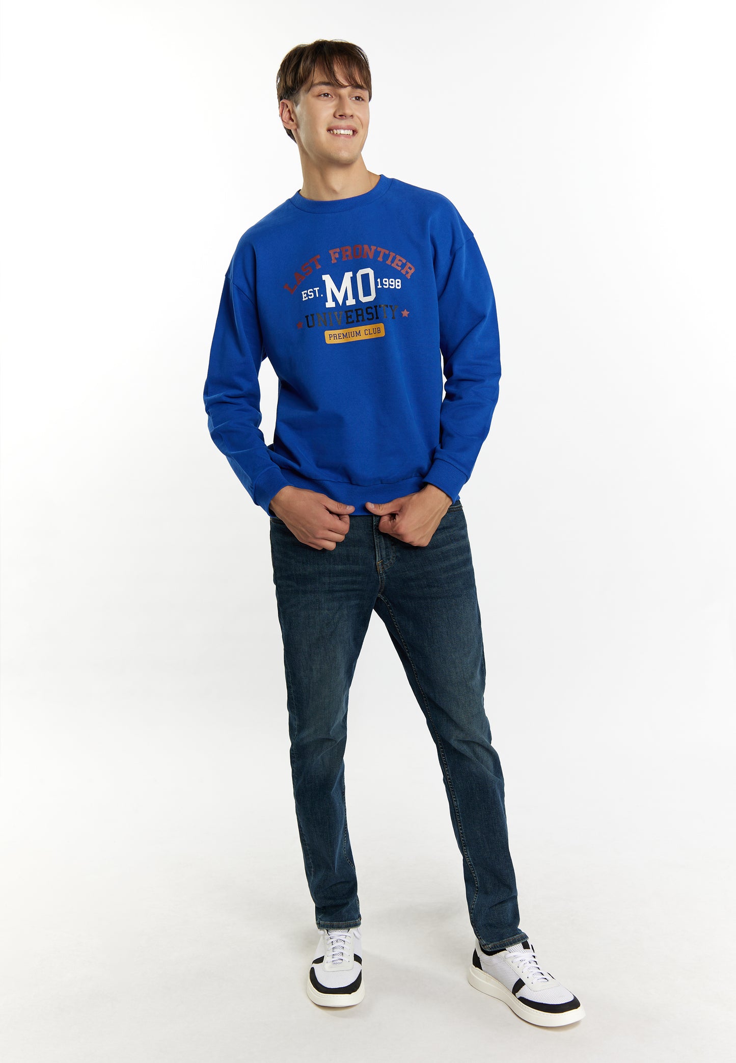 Mo men's sweatshirt