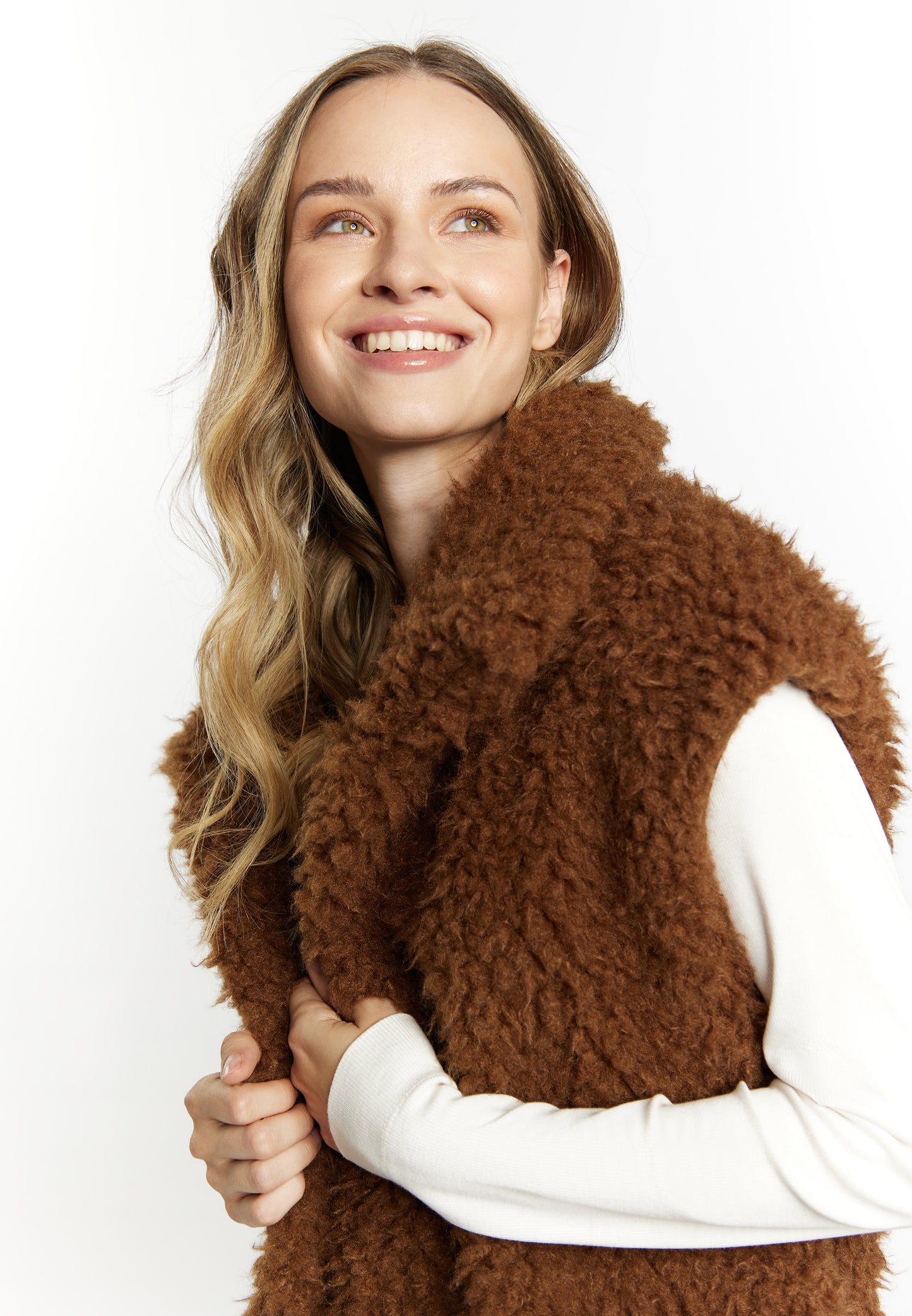 DreiMaster Vintage women's long vest made of imitation fur