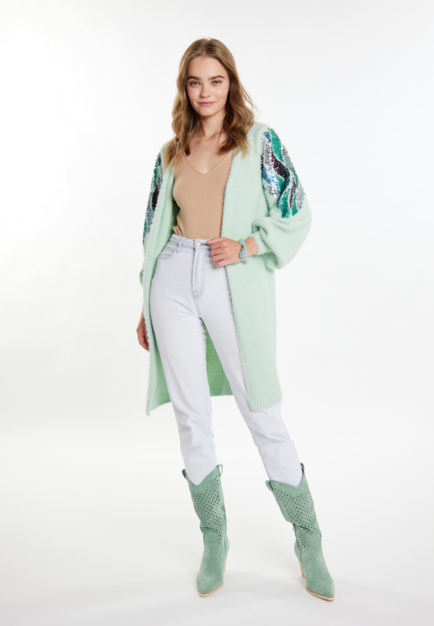 IZIA women's cardigan