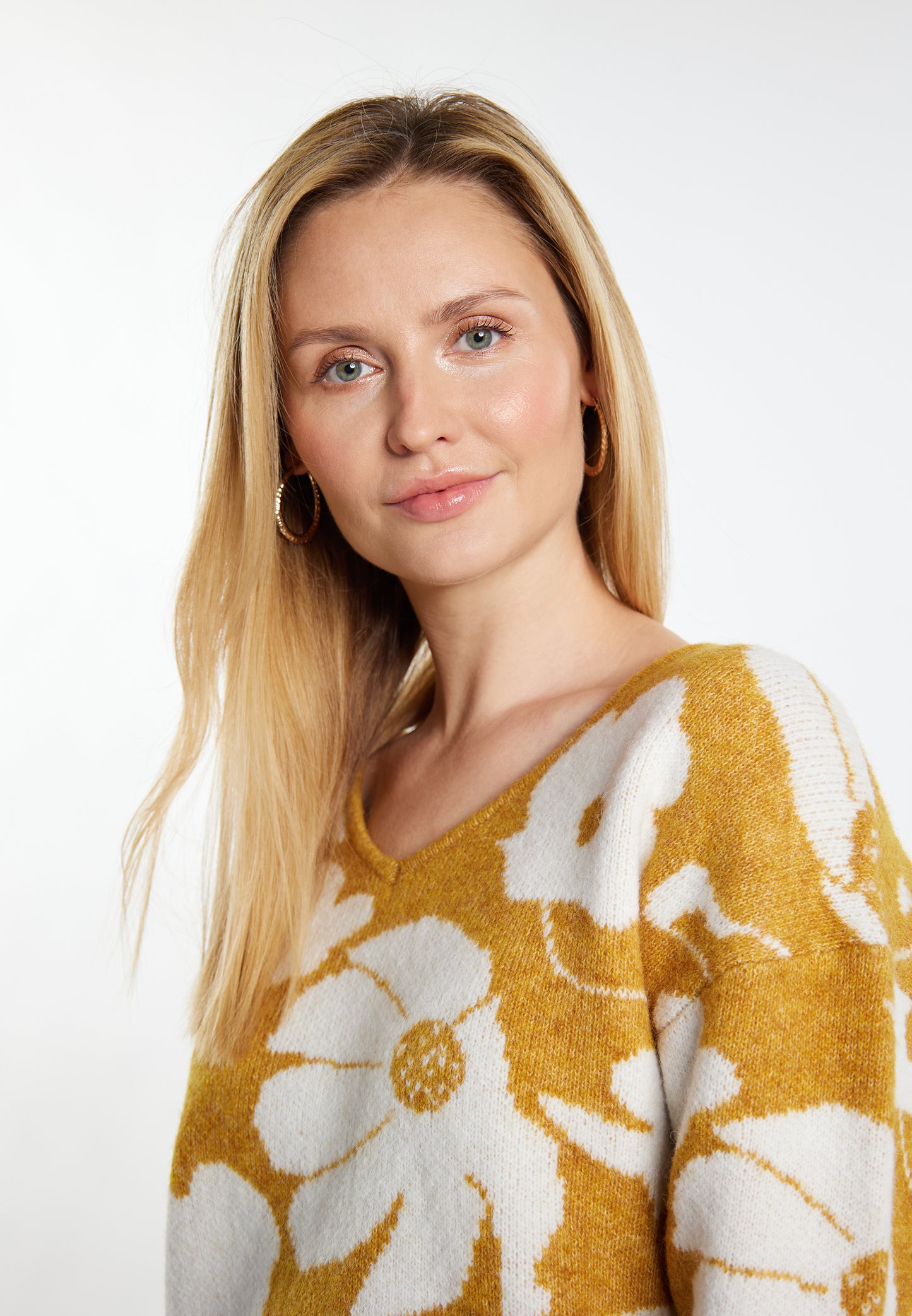 usha damski sweter dzianinowy