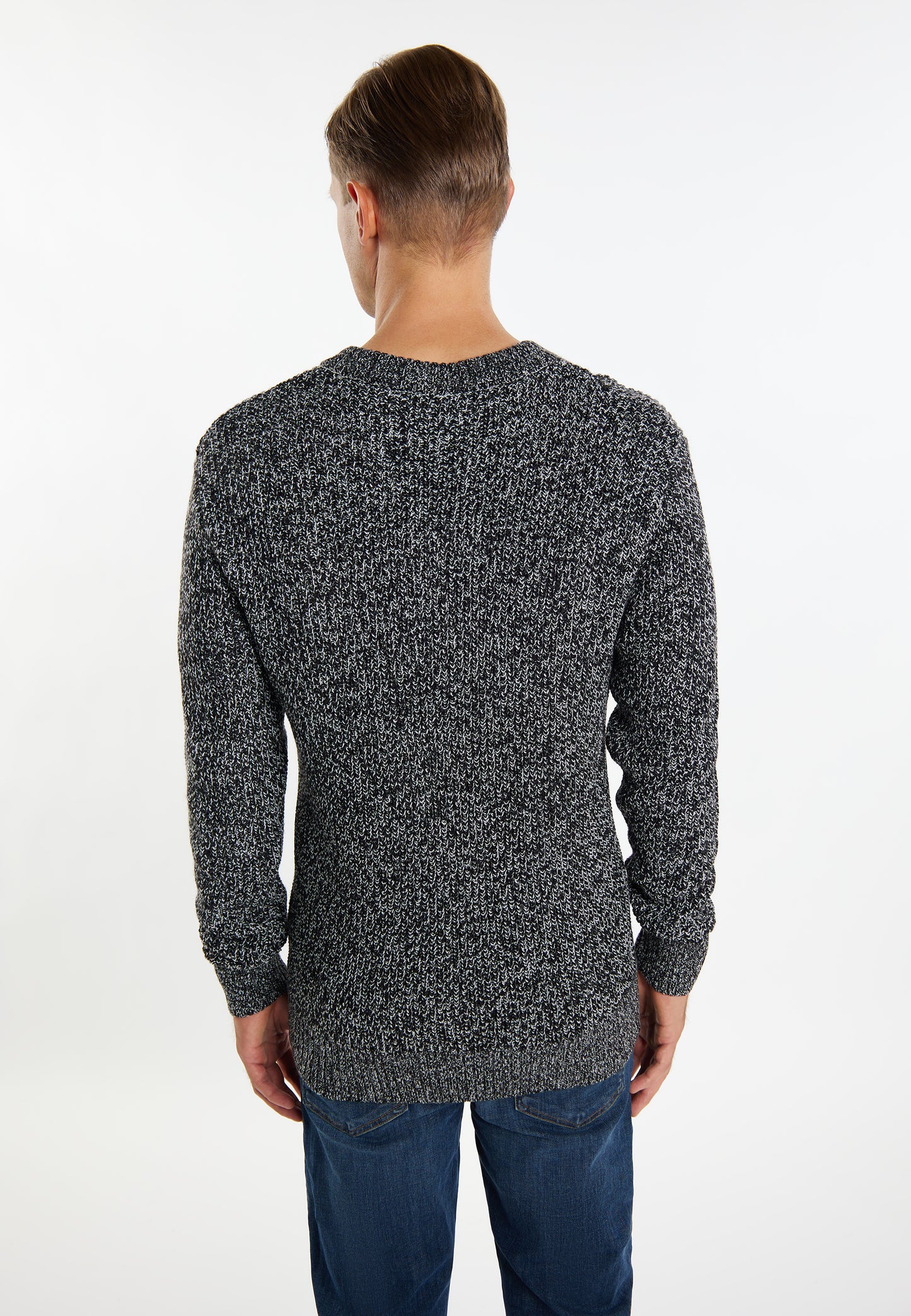 ICEBOUND men's sweater