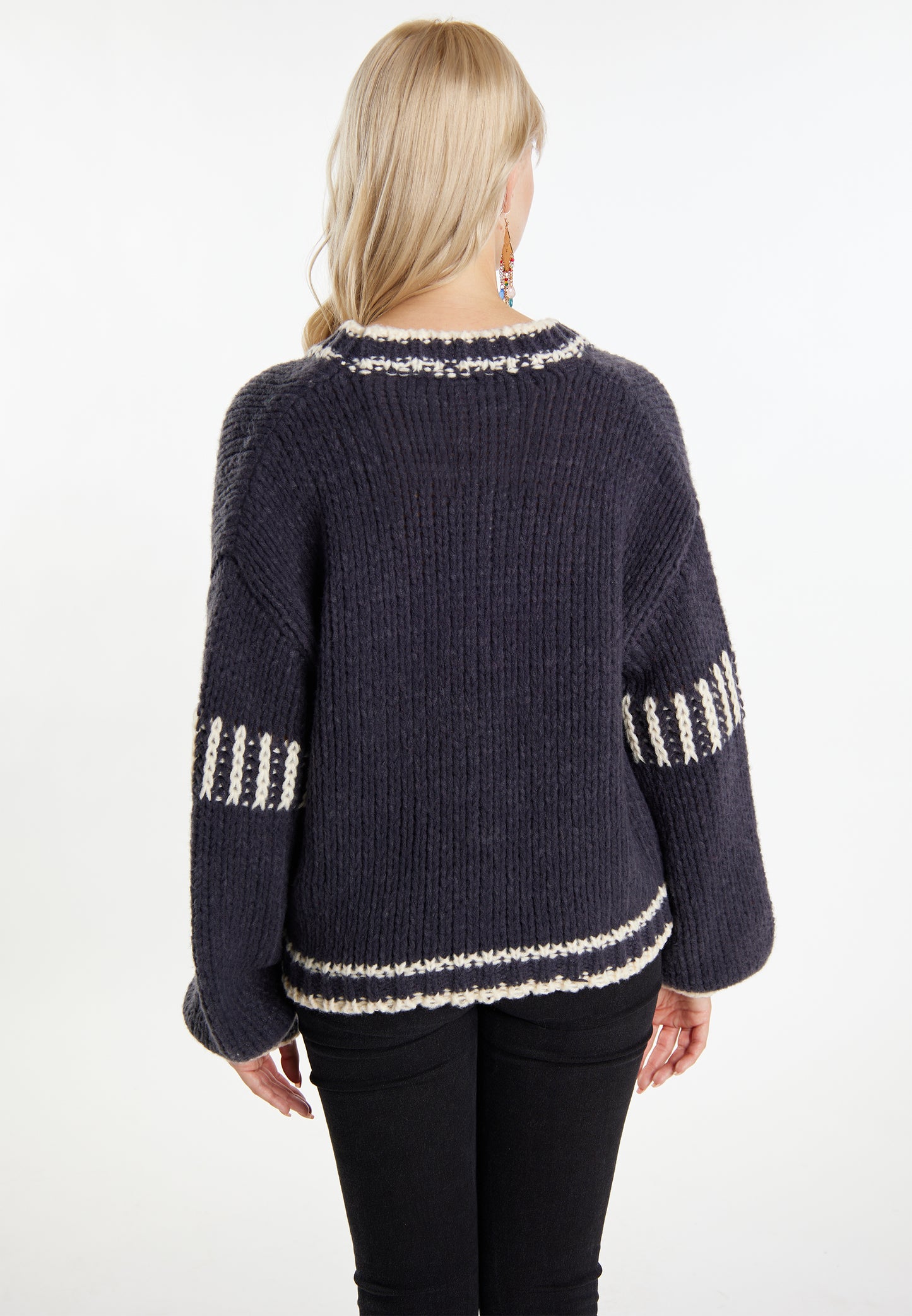 IZIA women's cardigan