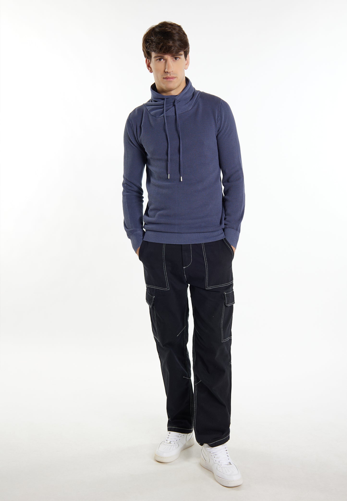 Mo men's knit sweater