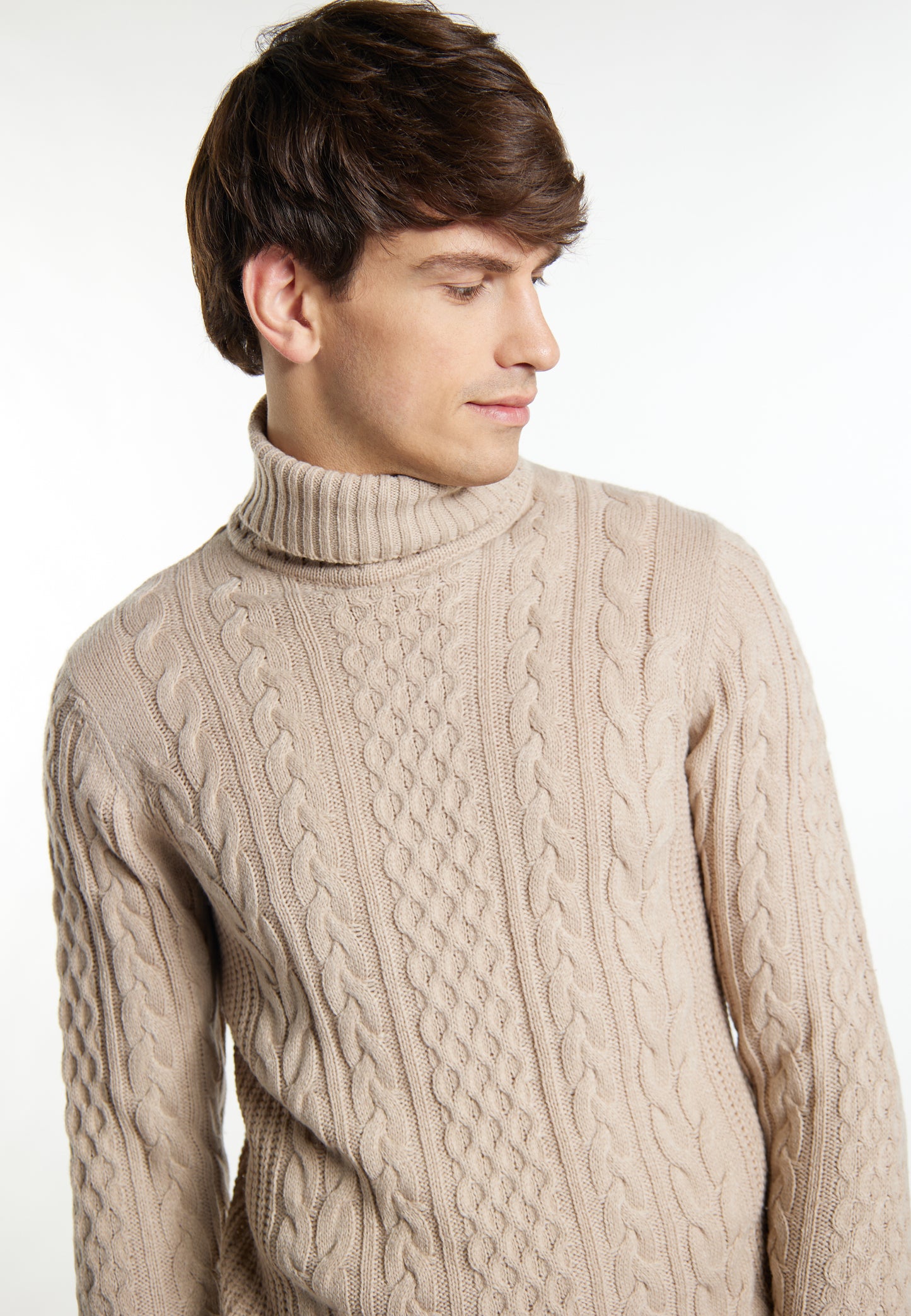 Mo men's cable knit sweater