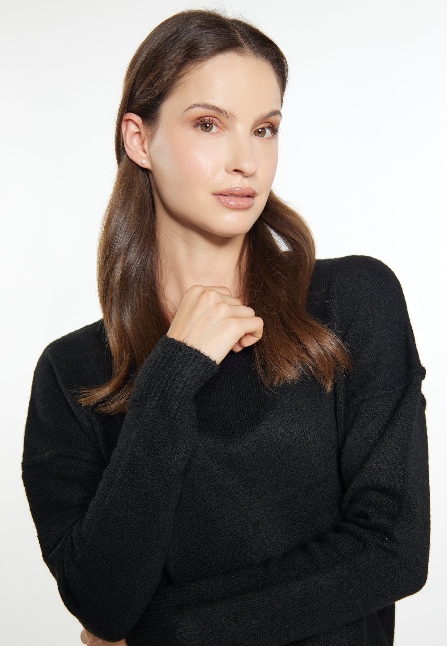 usha WHITE LABEL women's knitted sweater