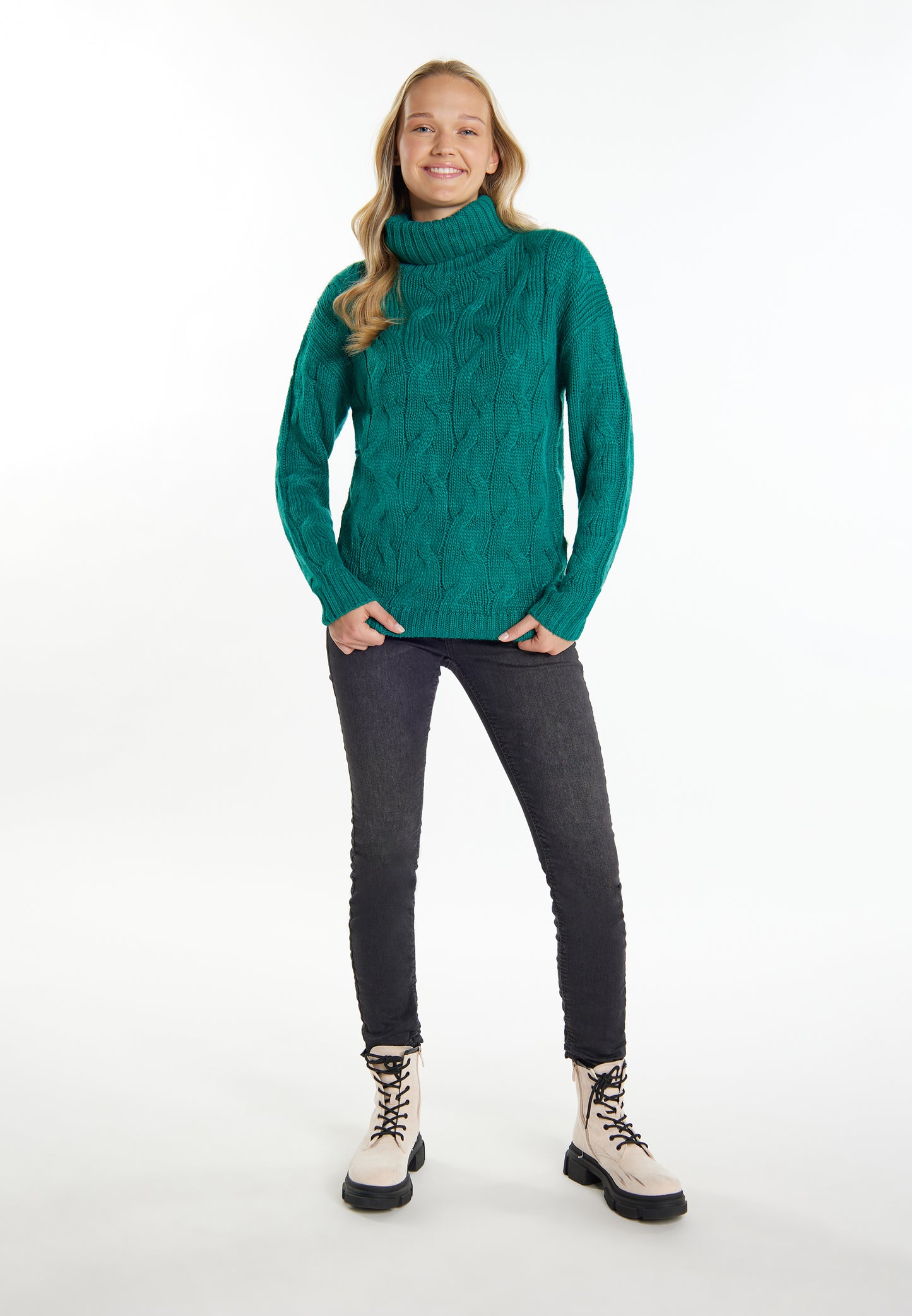 myMo women's knitted sweater