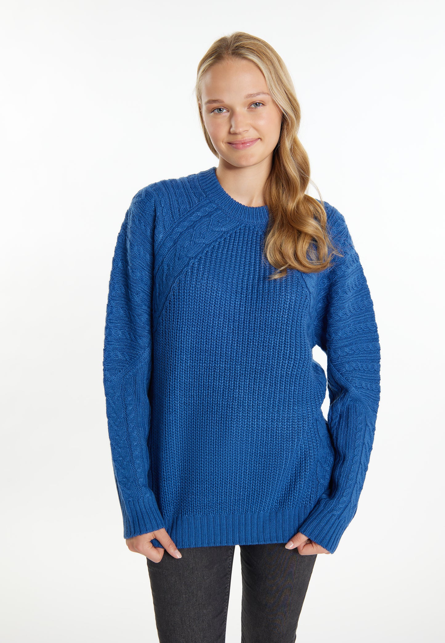 myMo women's knitted sweater