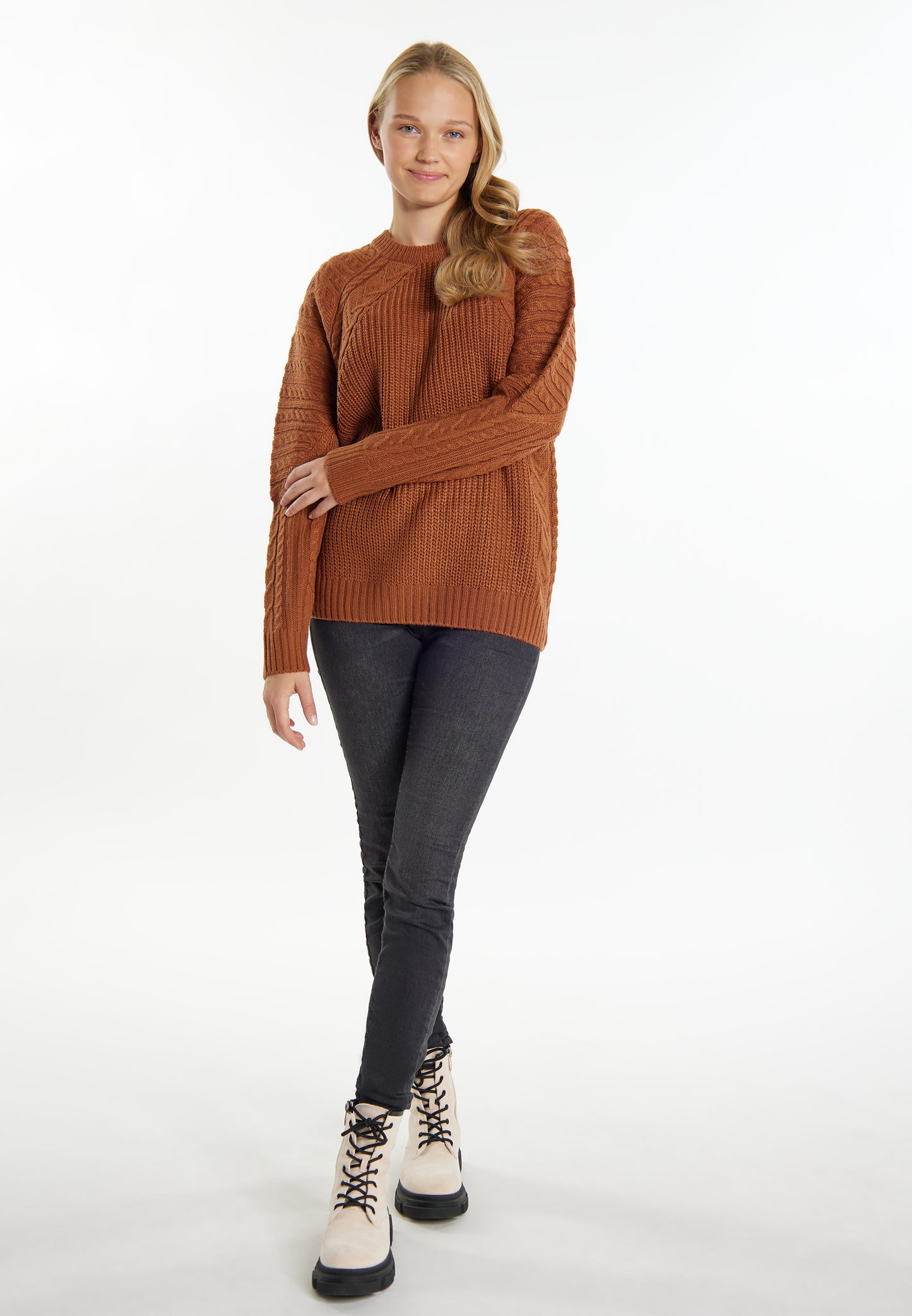 myMo women's knitted sweater