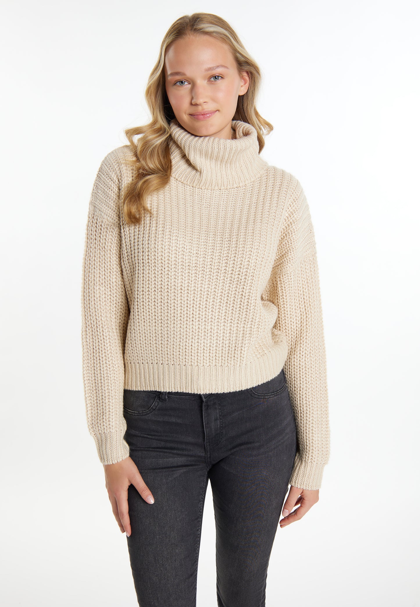 myMo women's knitted sweater