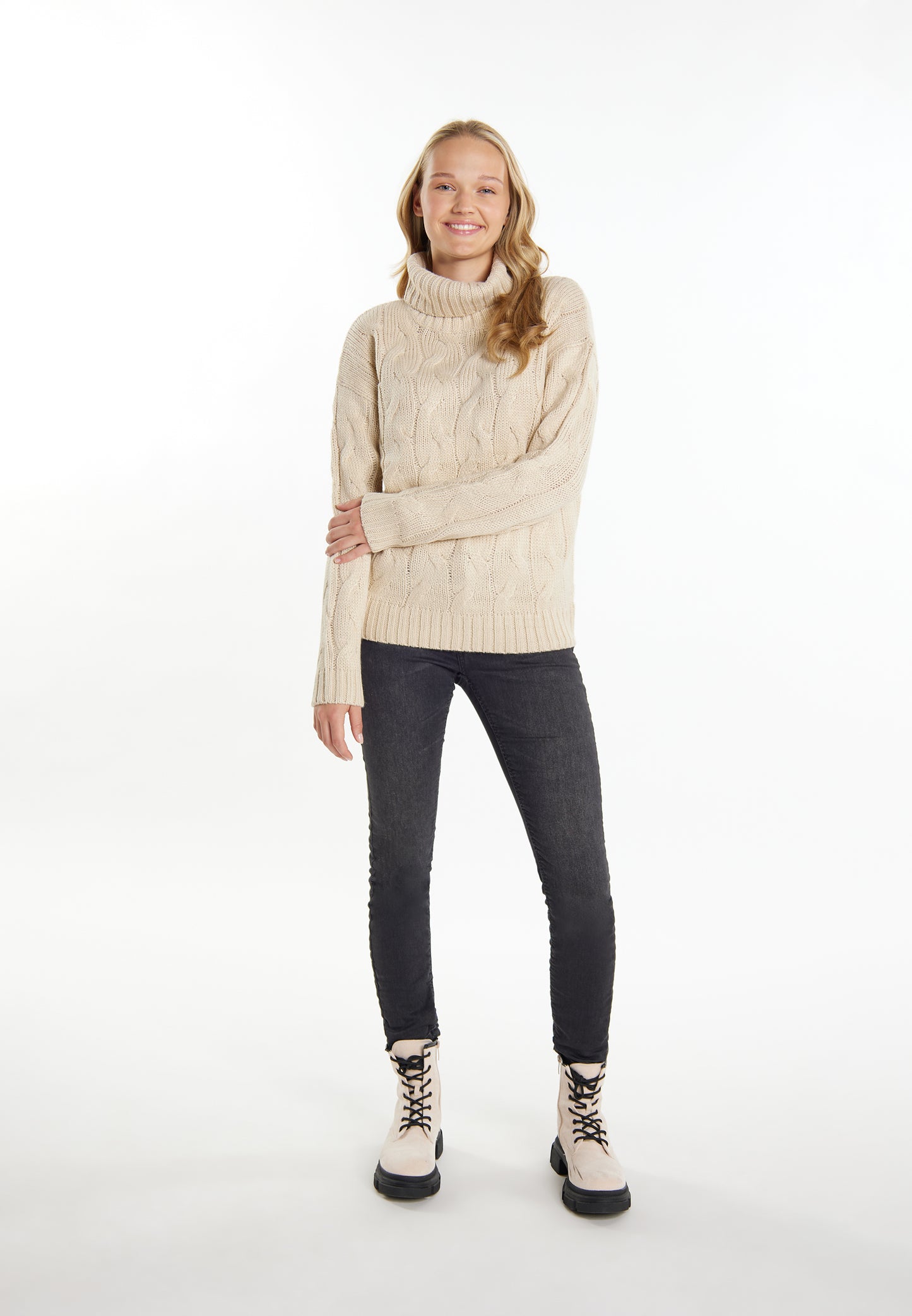 myMo women's knitted sweater