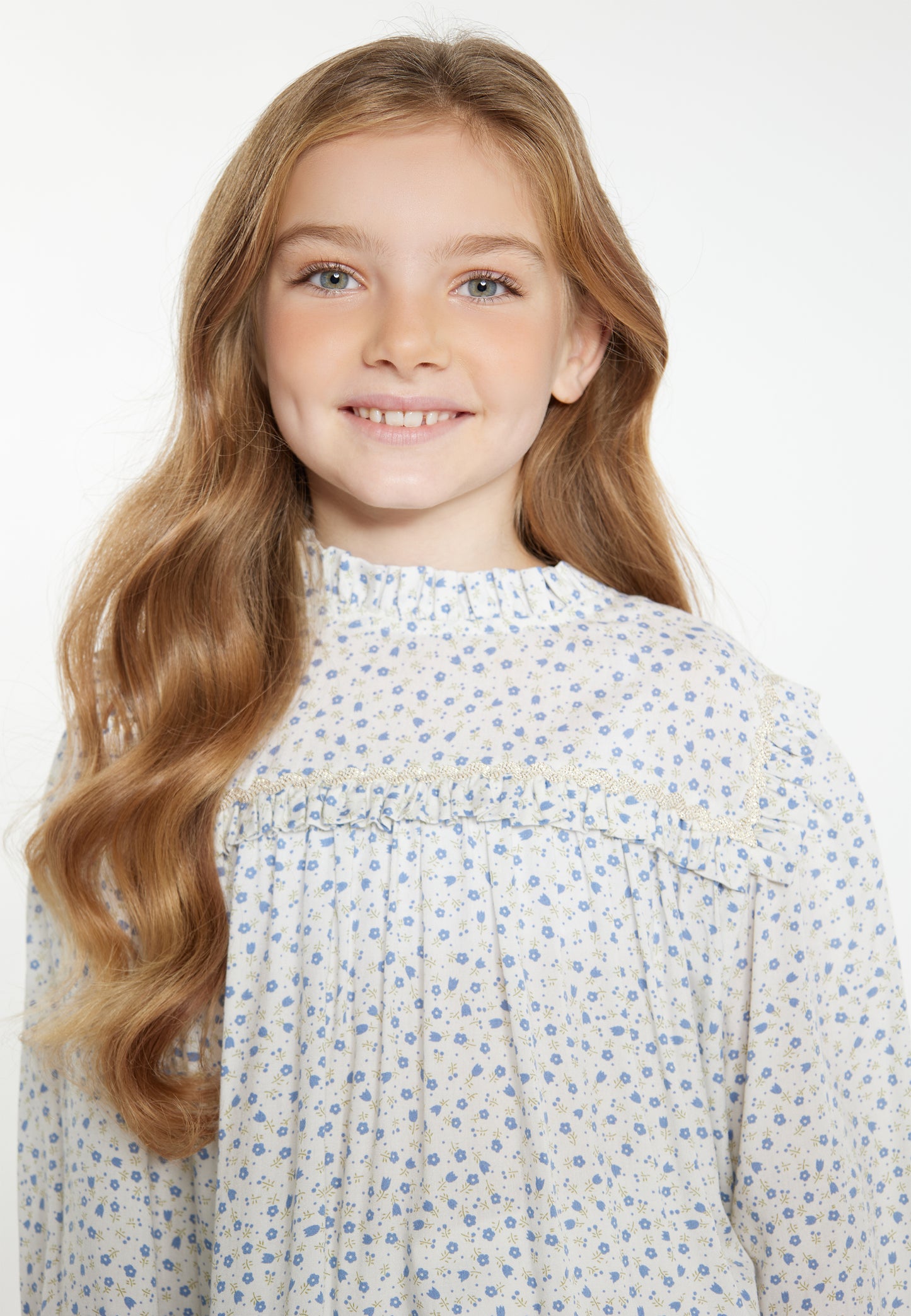 DreiMaster Vintage girl's blouse