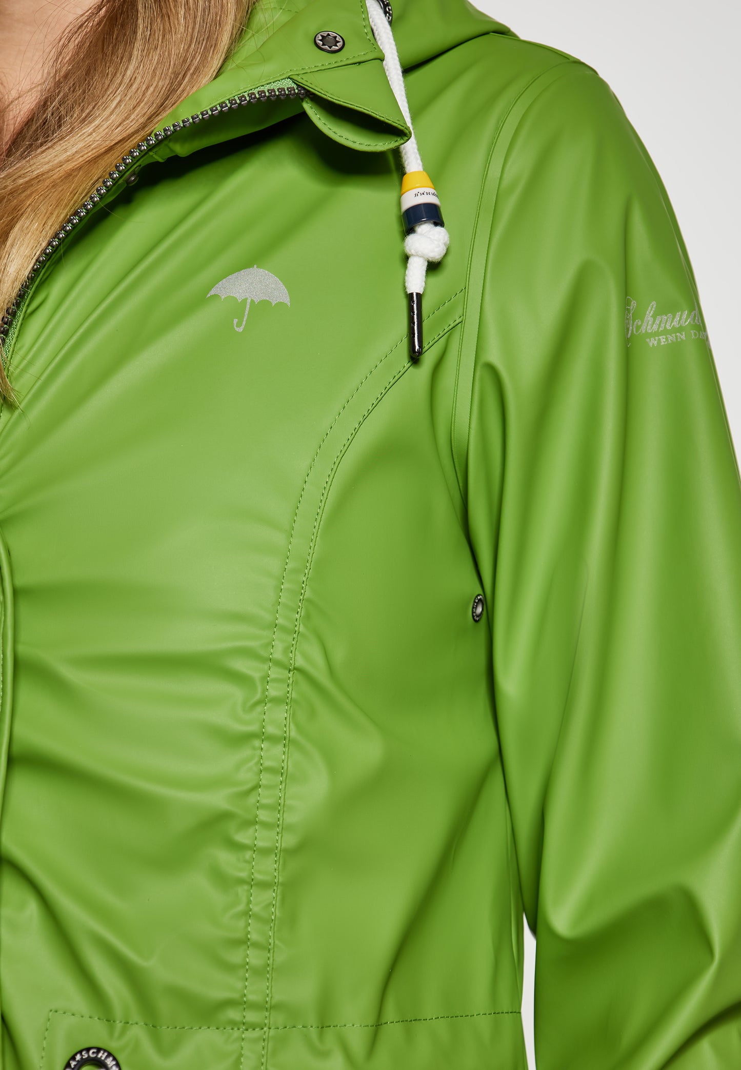 Schmuddelwedda women's rain coat