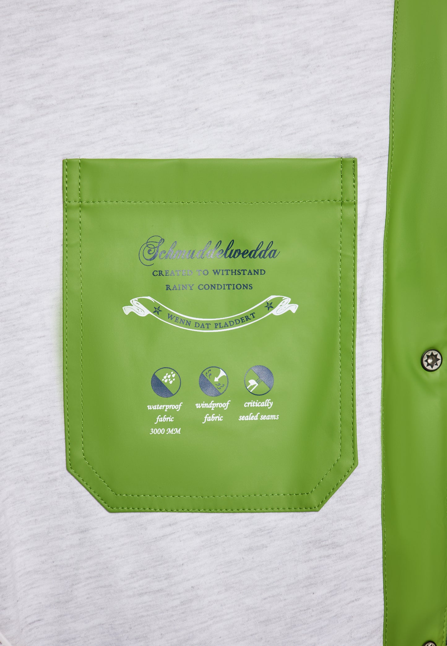 Schmuddelwedda women's rain coat