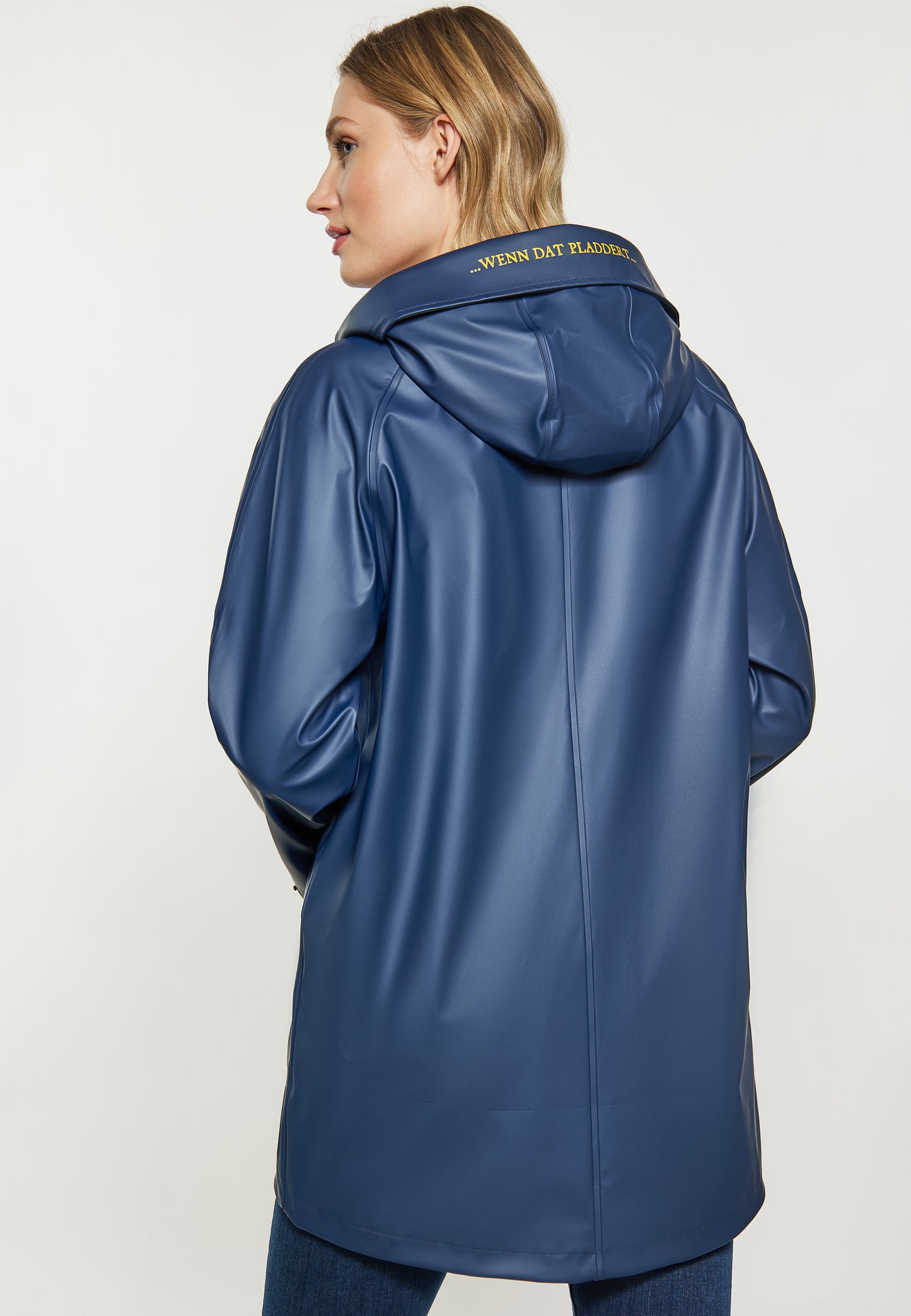 Schmuddelwedda women's rain coat