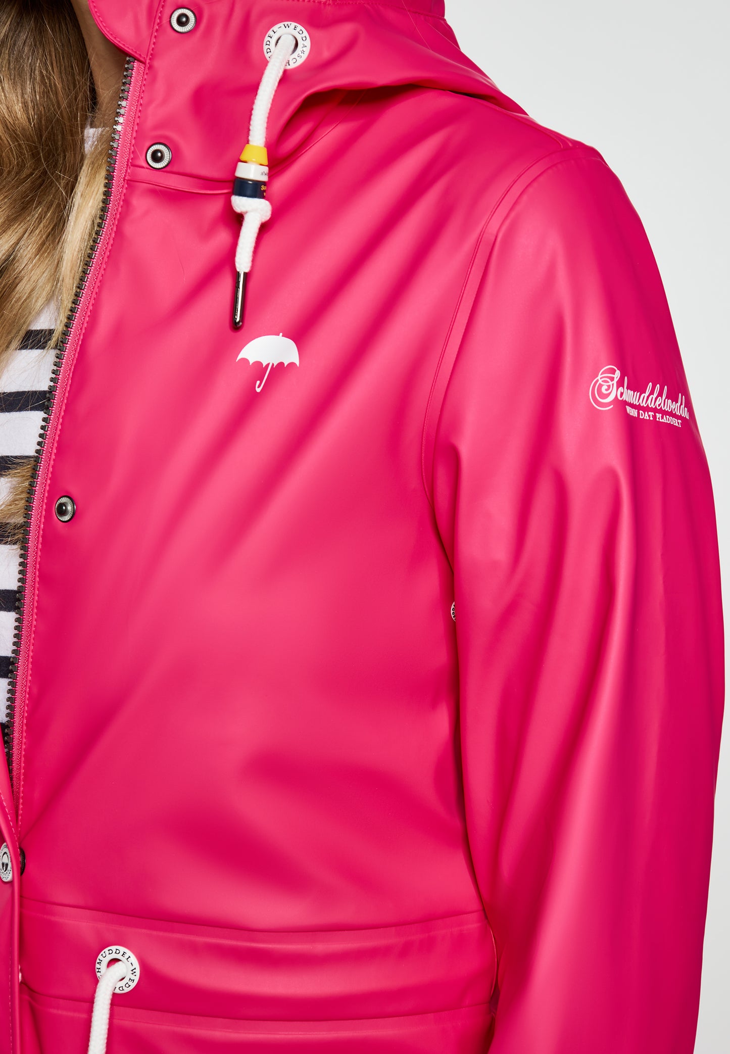 Schmuddelwedda women's rain coat