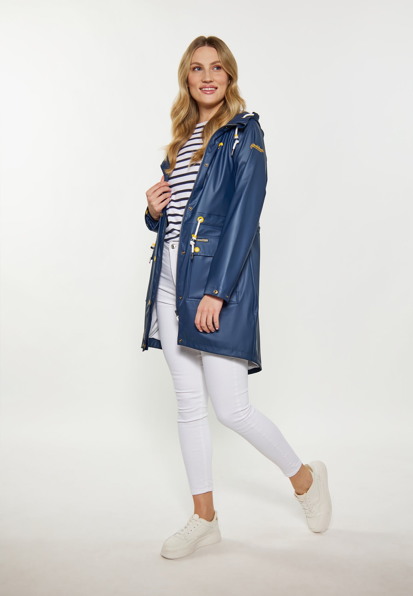 Schmuddelwedda women's rain coat