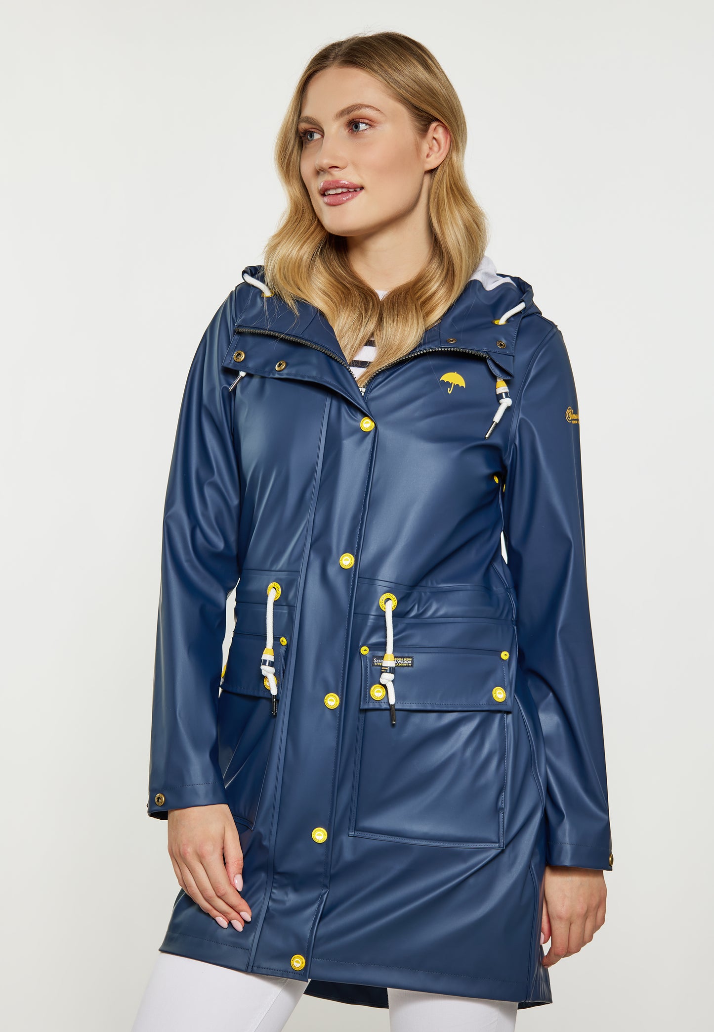 Schmuddelwedda women's rain coat