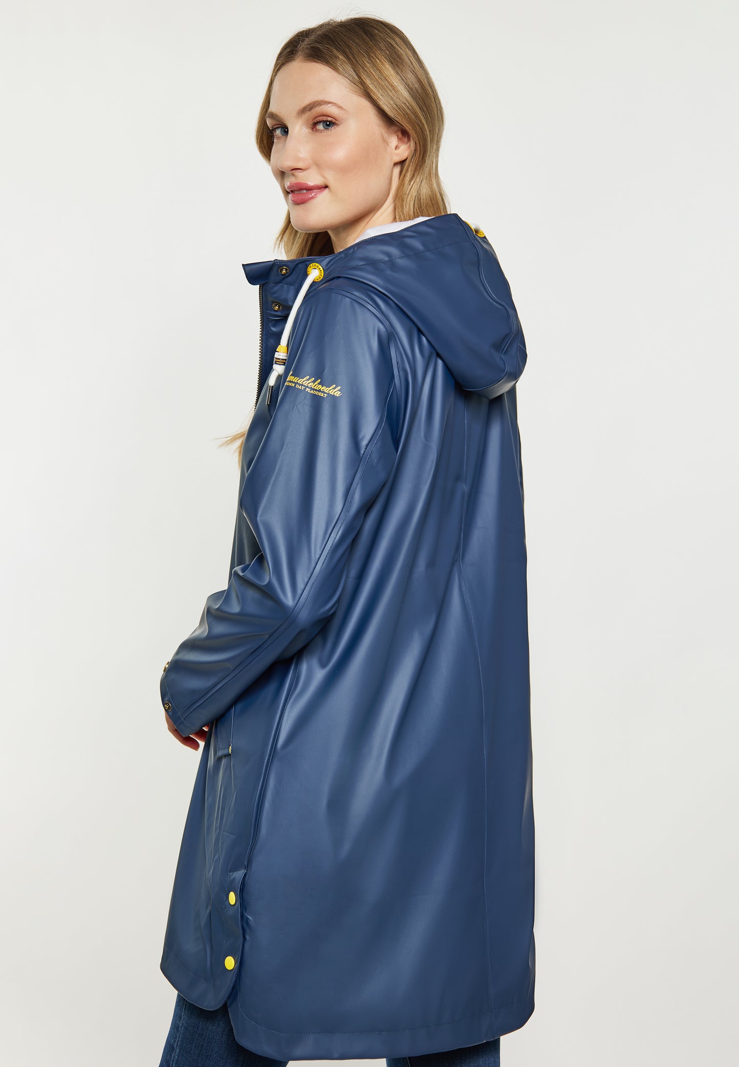 Schmuddelwedda women's rain coat
