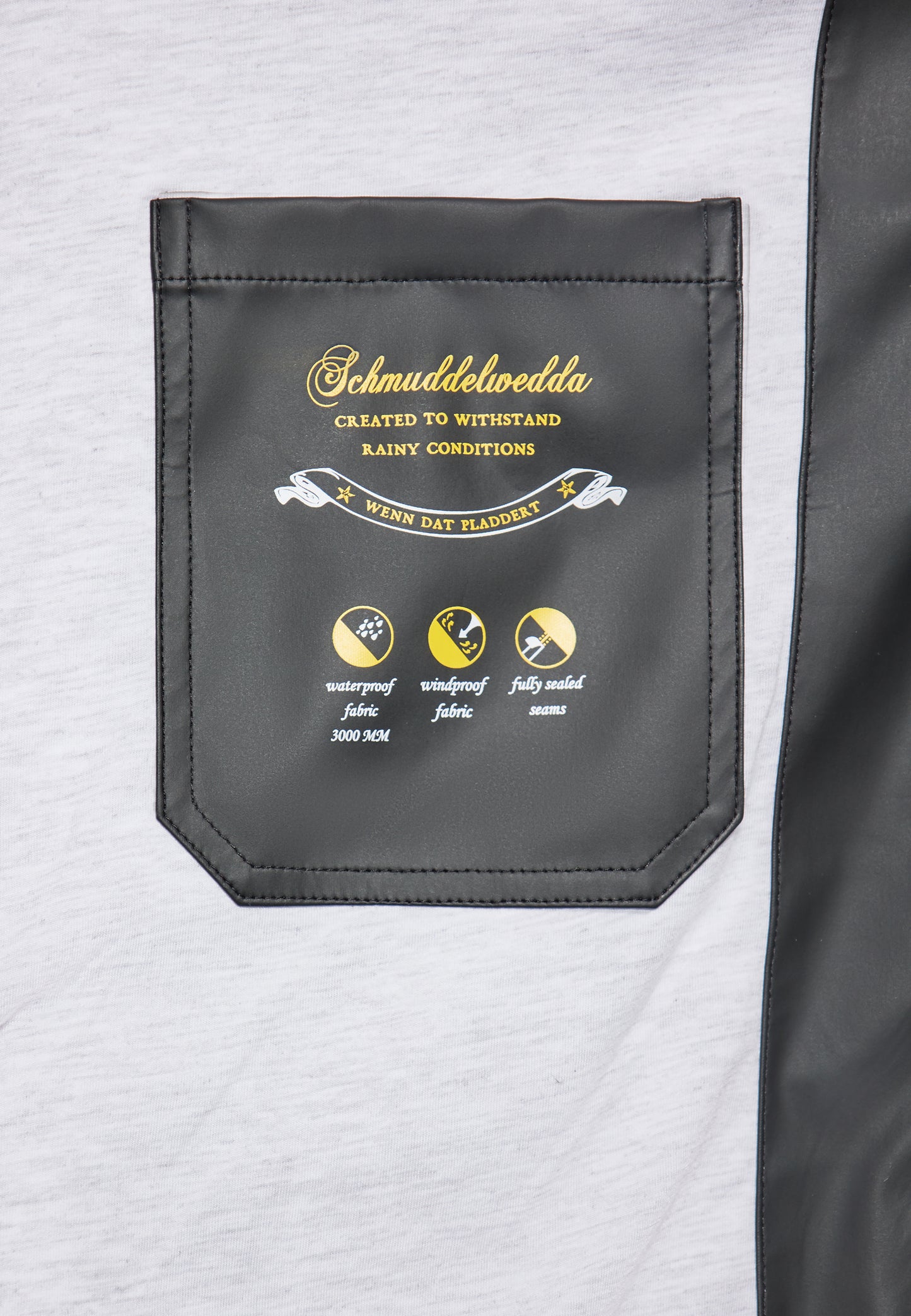 Schmuddelwedda women's rain coat