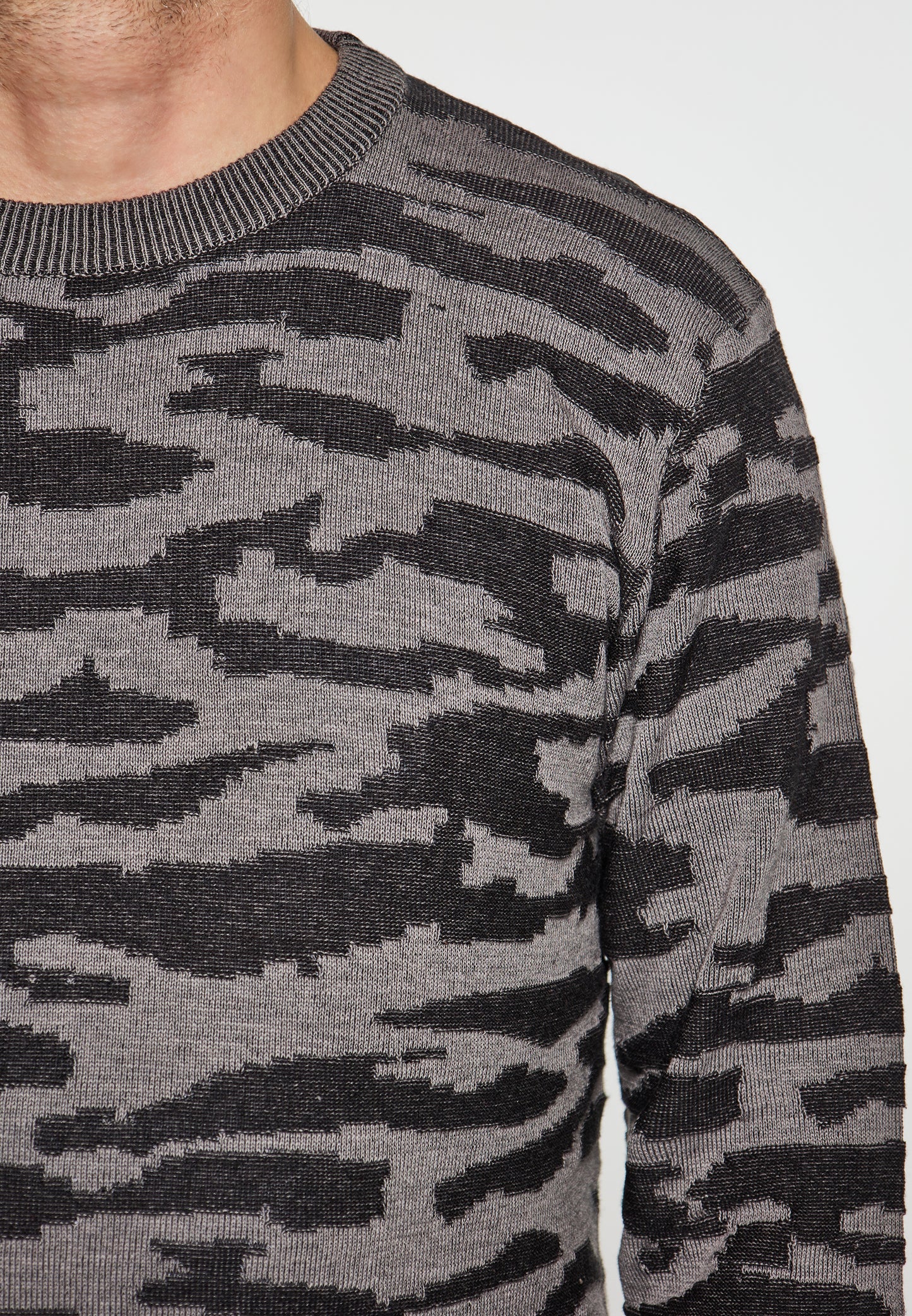 TUFFSKULL męski sweter
