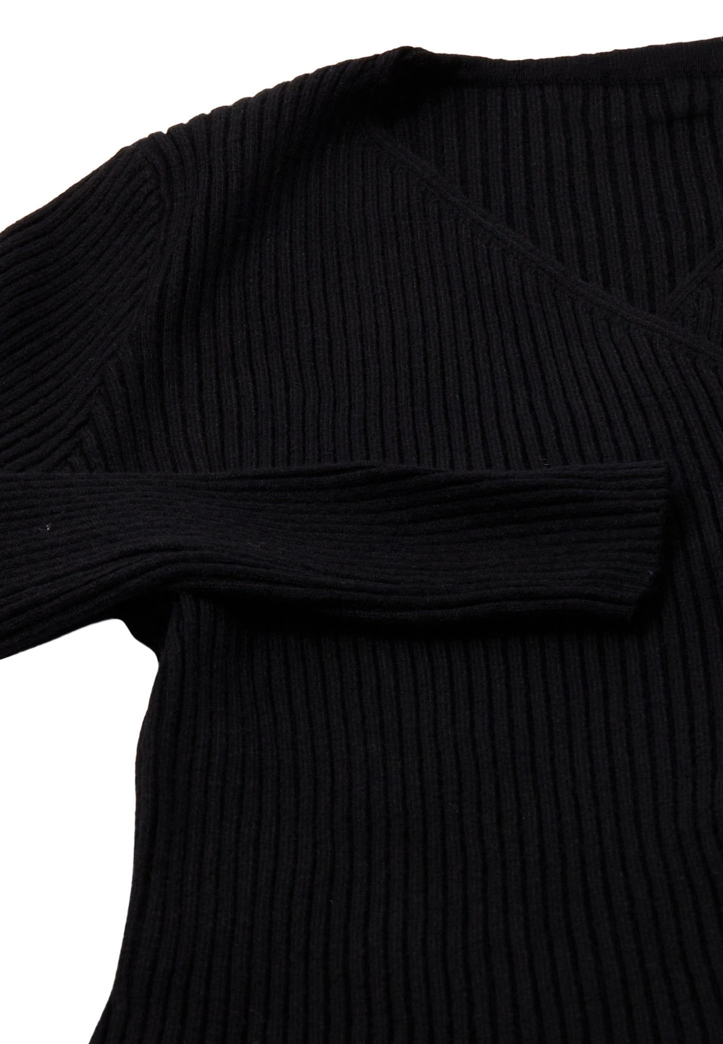 NAEMI women's knitted sweater