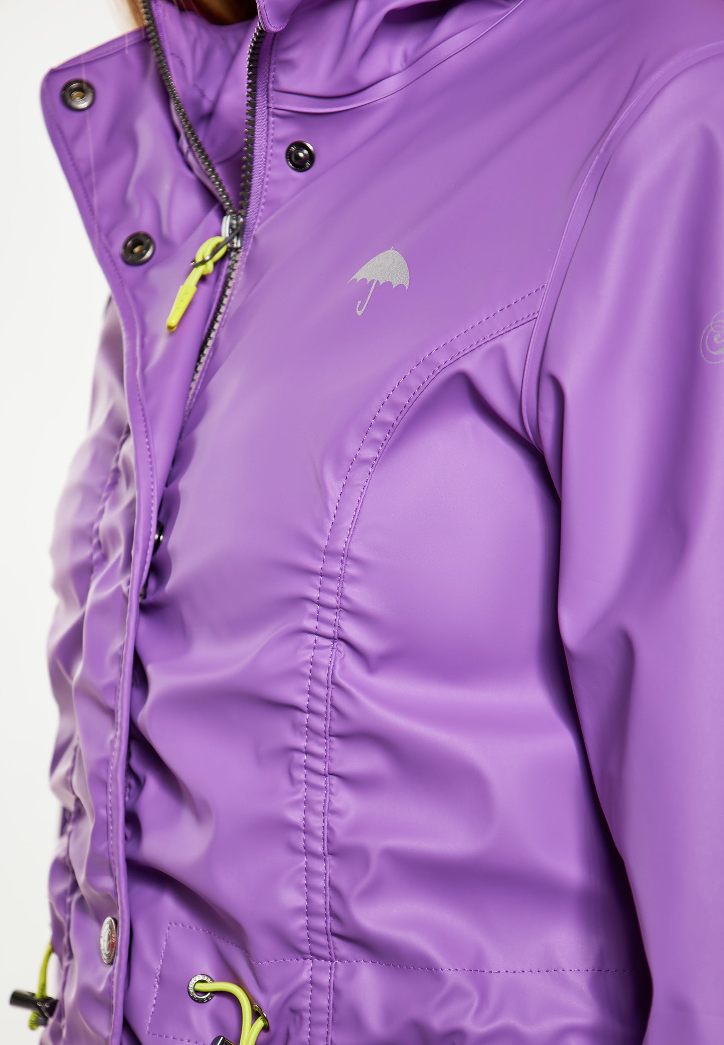 Schmuddelwedda women's rain coat
