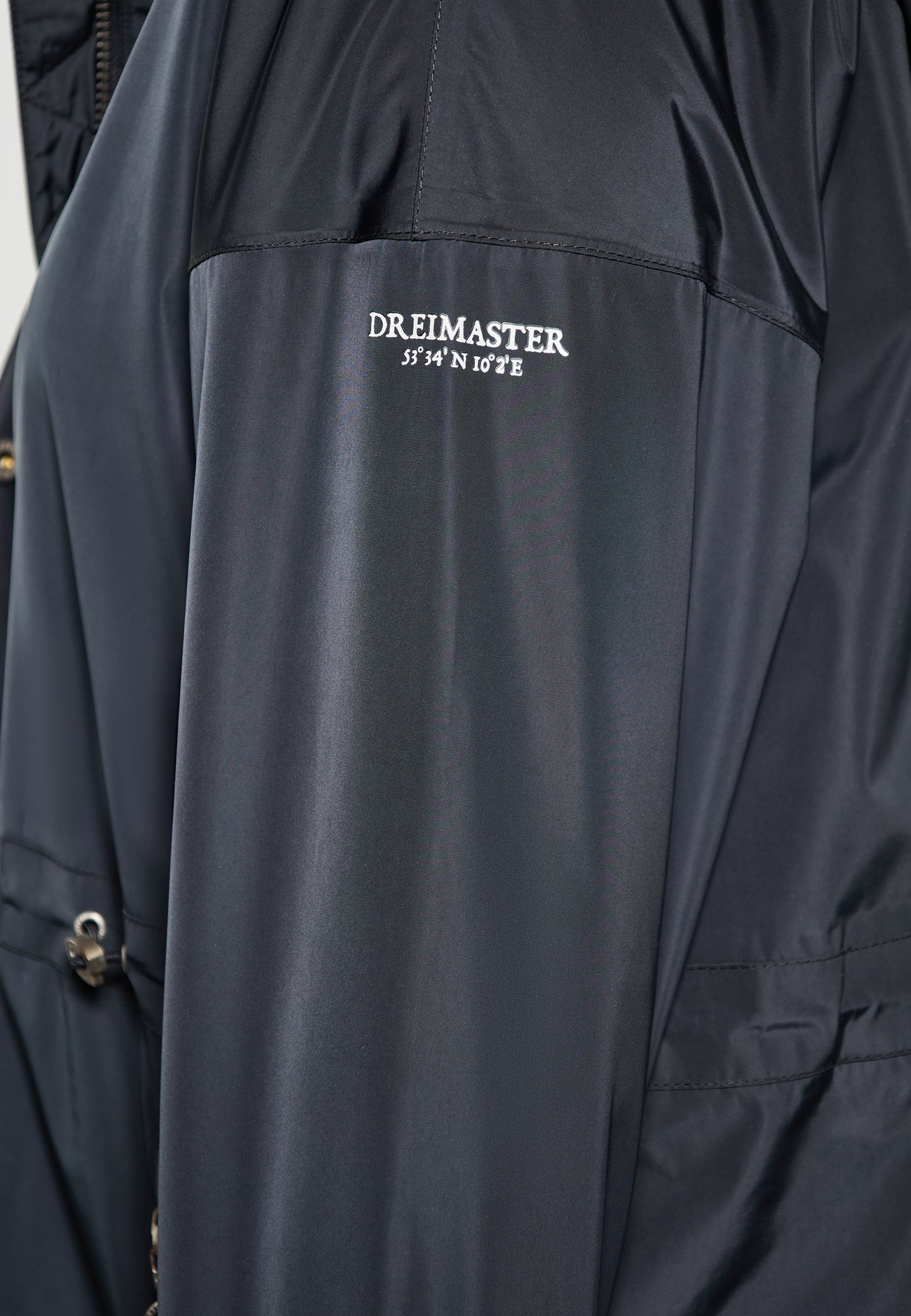 DreiMaster Maritim women's rain coat made from recycled materials